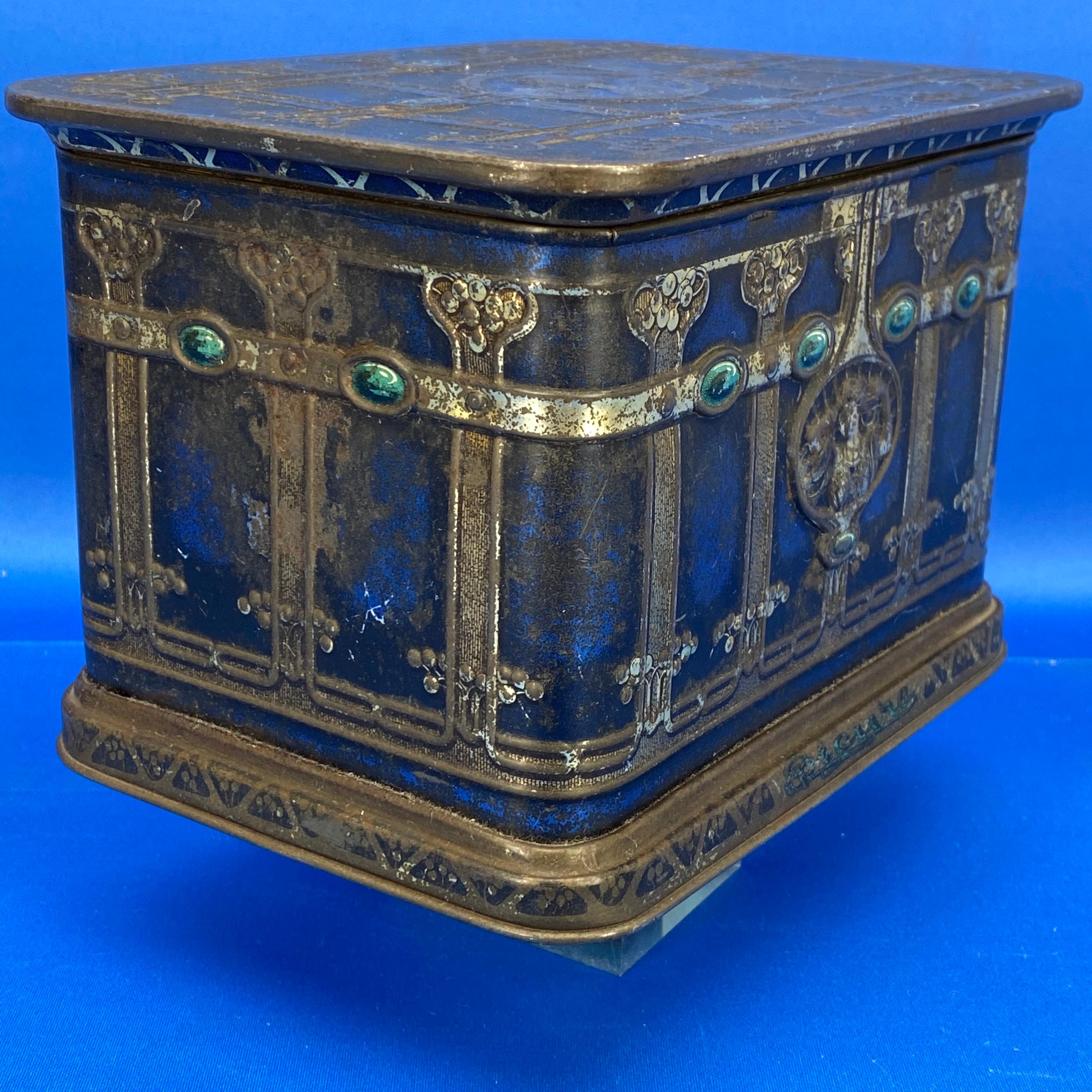 Early Blue American Toleware Tobacco Or Jewelry Box 1