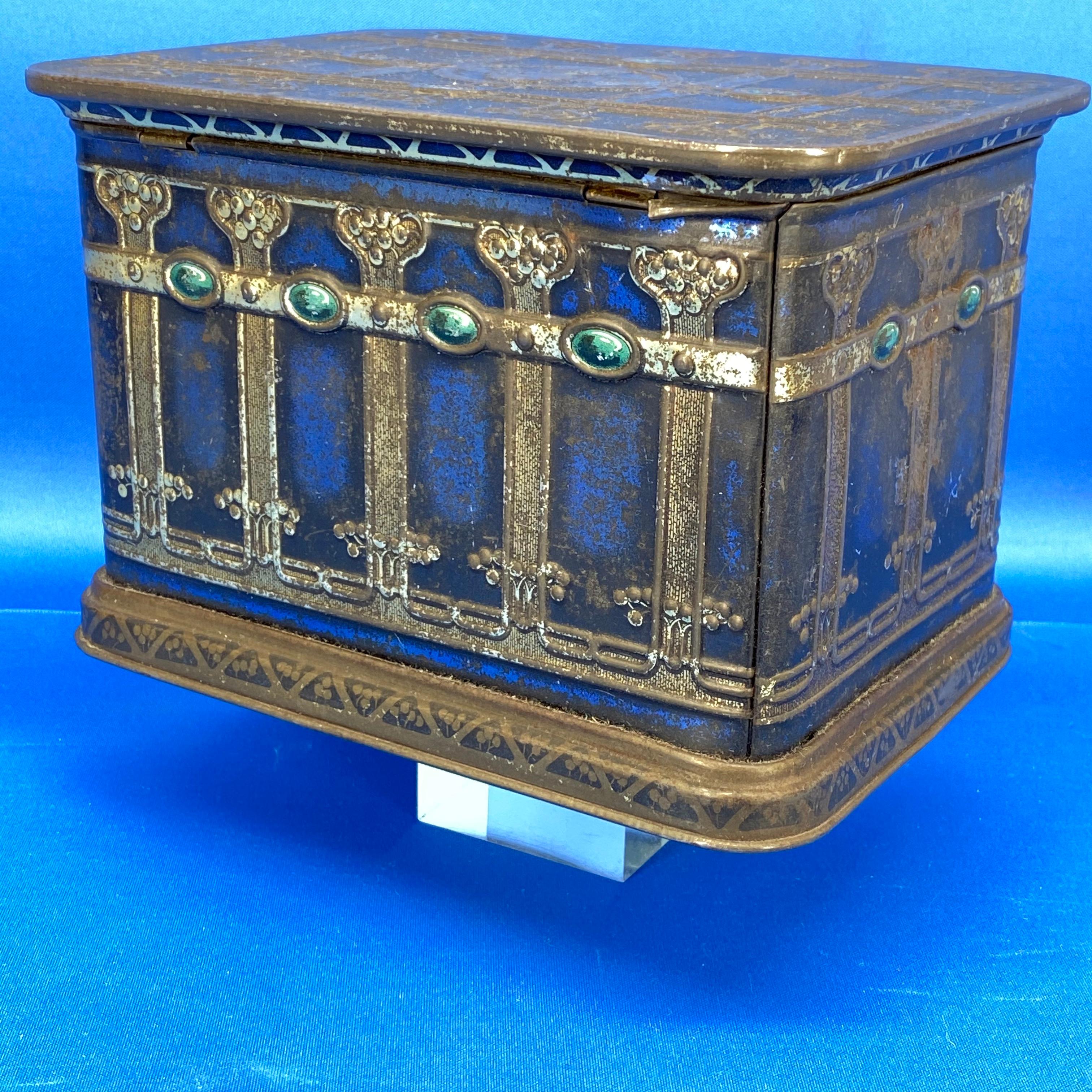 Early Blue American Toleware Tobacco Or Jewelry Box 2