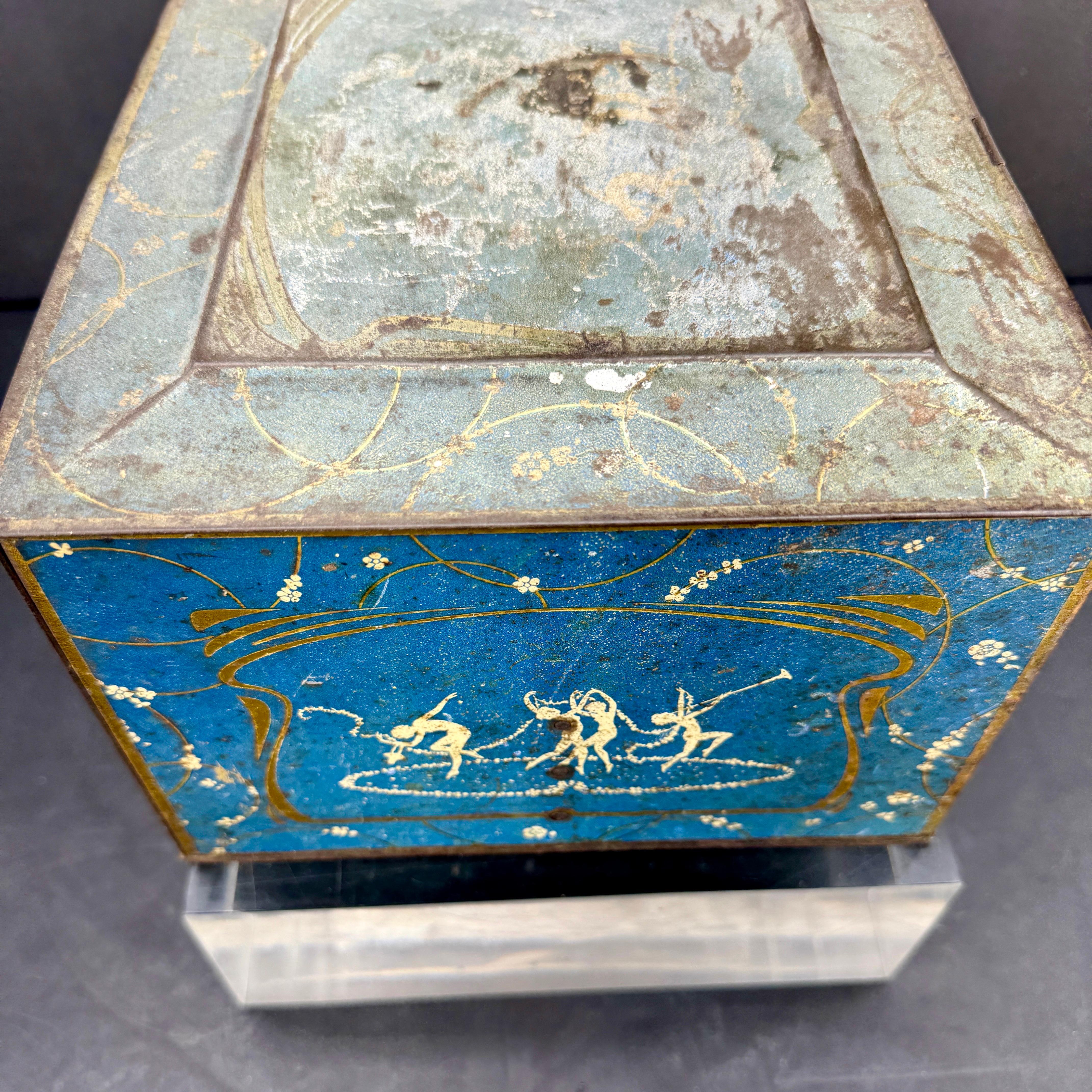 Early Blue Toleware Chicago Globe Soap Tin Bin Box For Sale 5