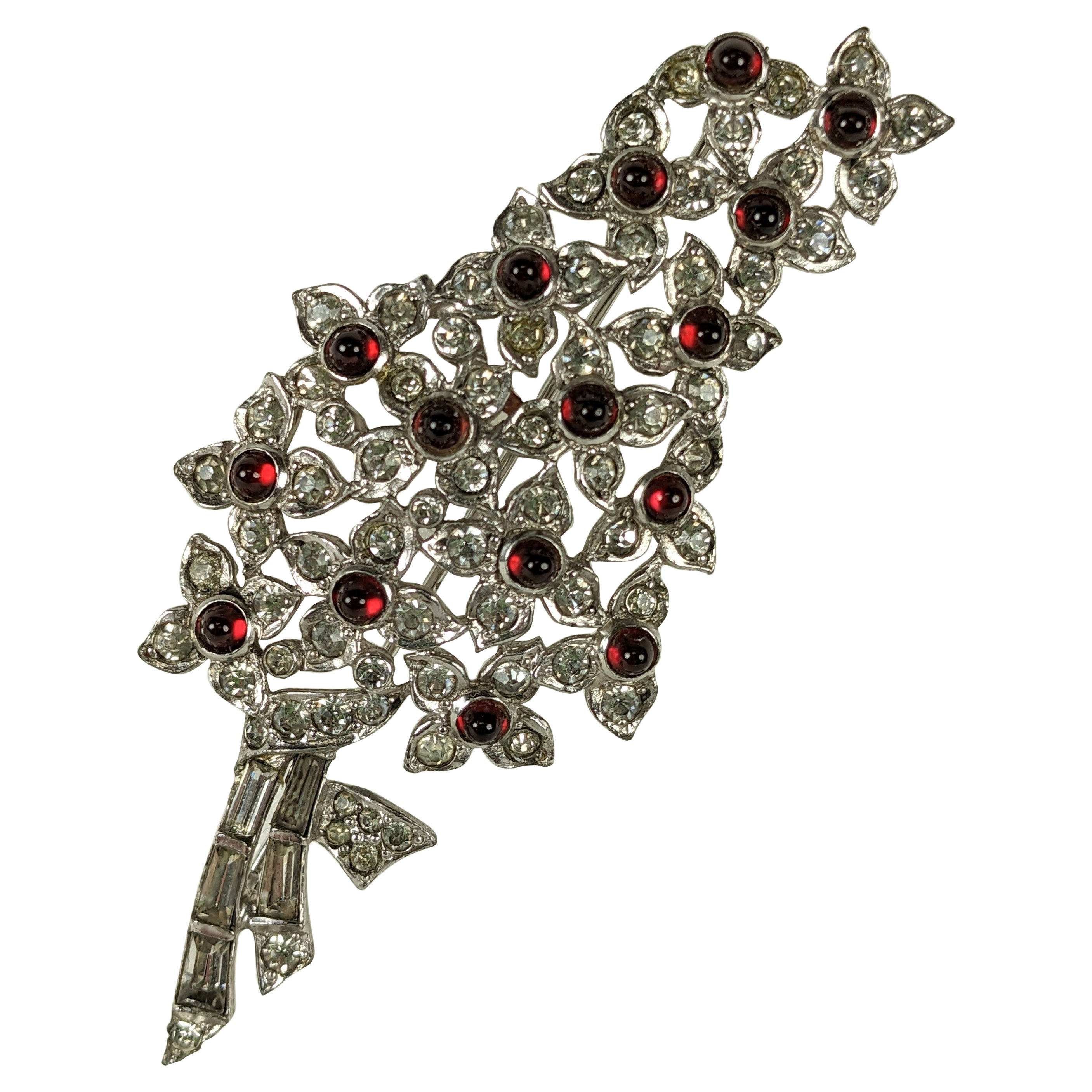 Boucher Early Pave e Ruby Cab Spray in vendita