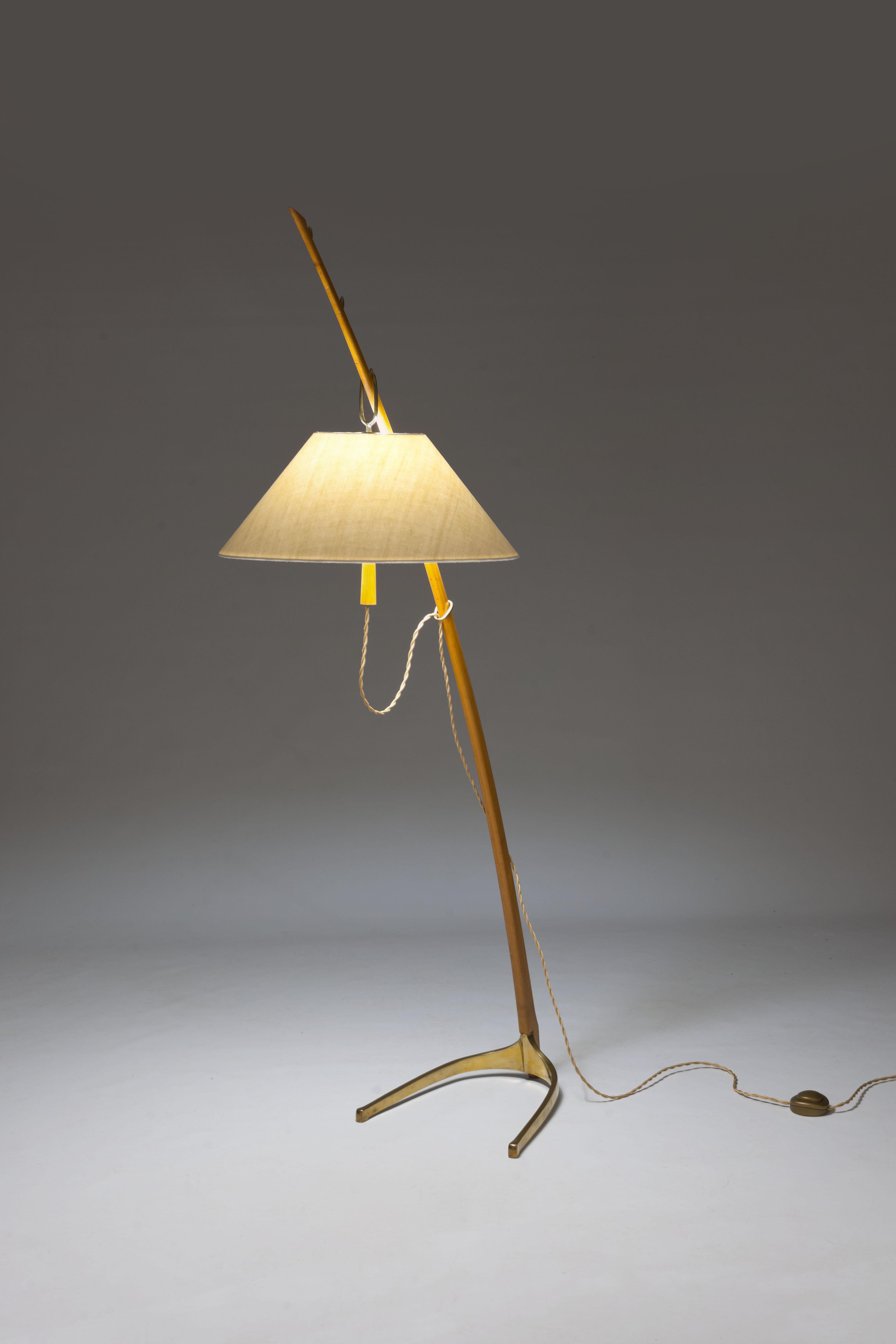 Early Brass 'Dornstab' Floor Lamp by J.T. Kalmar Austria In Good Condition In Utrecht, NL