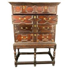Commode à tiroirs Charles II sur Stand, d'origine britannique et Jacobean
