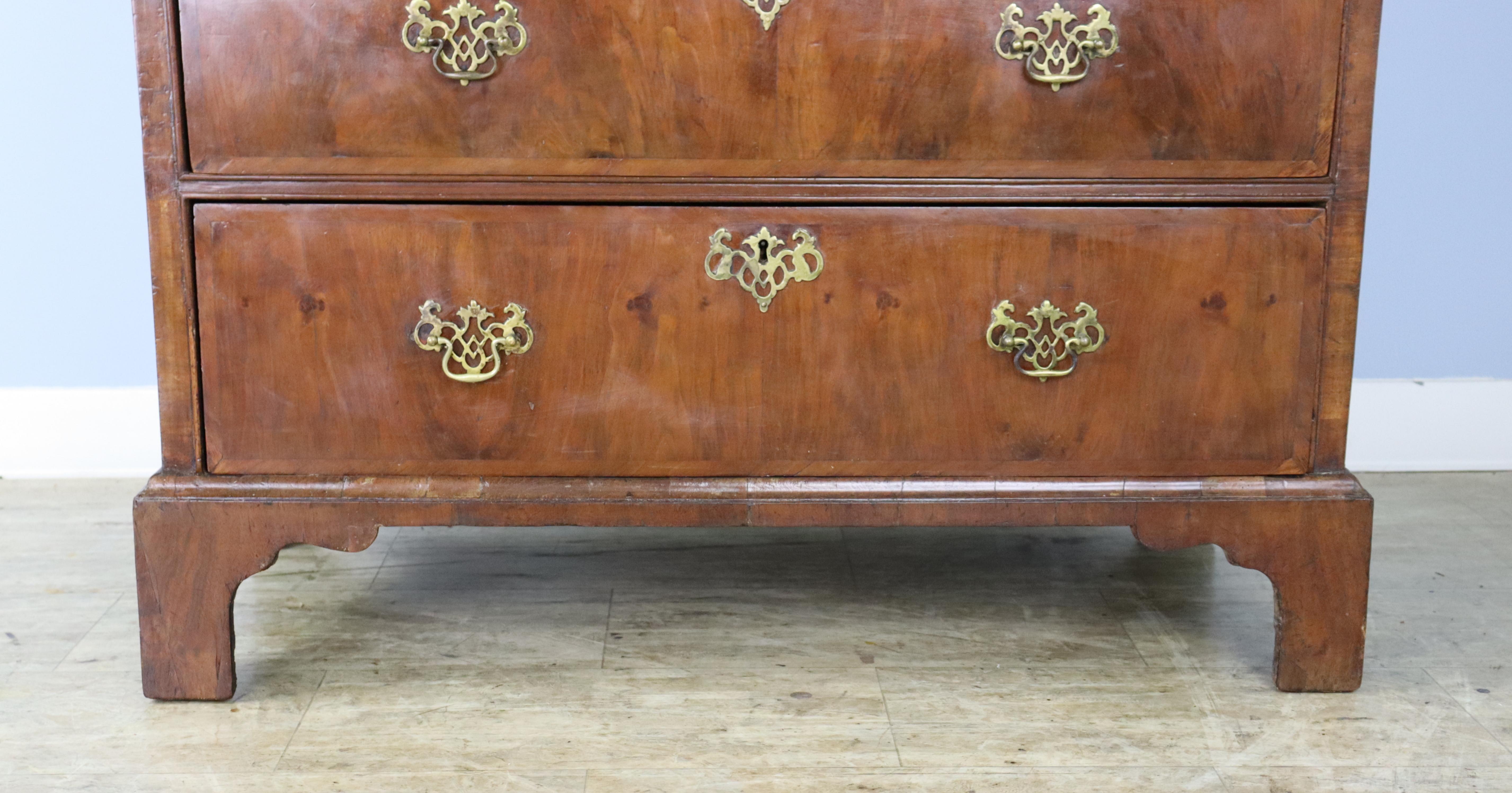 Early Burl Walnut Veneered Chest of Drawers,  George I Period For Sale 2