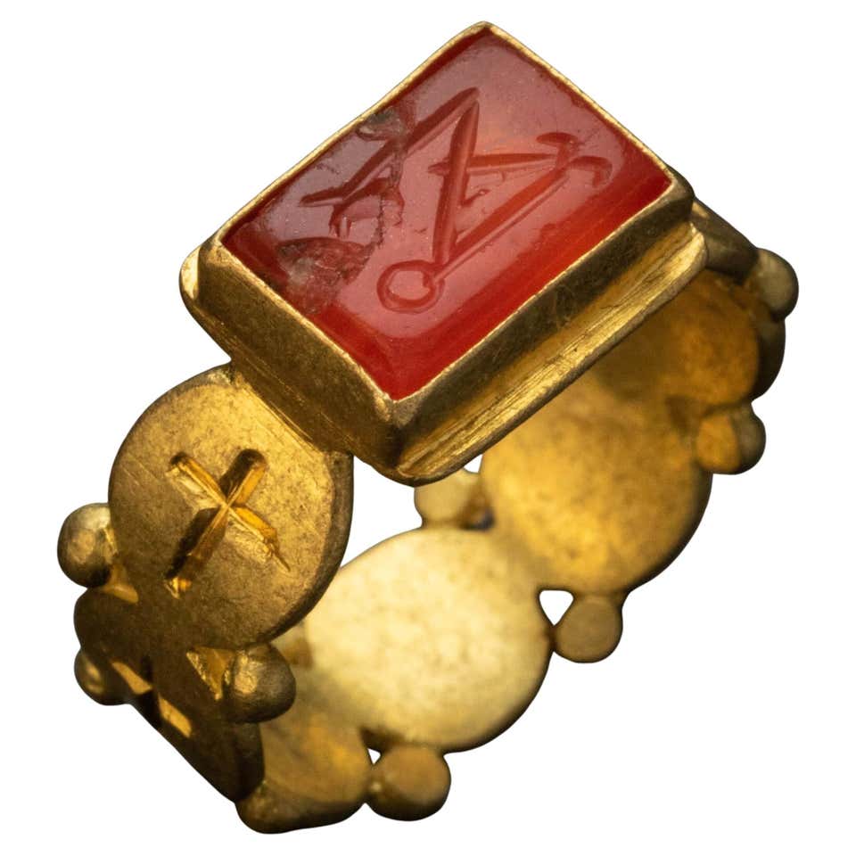 Early Byzantine Gold Ring with Christ c. 6th Century AD For Sale at 1stDibs