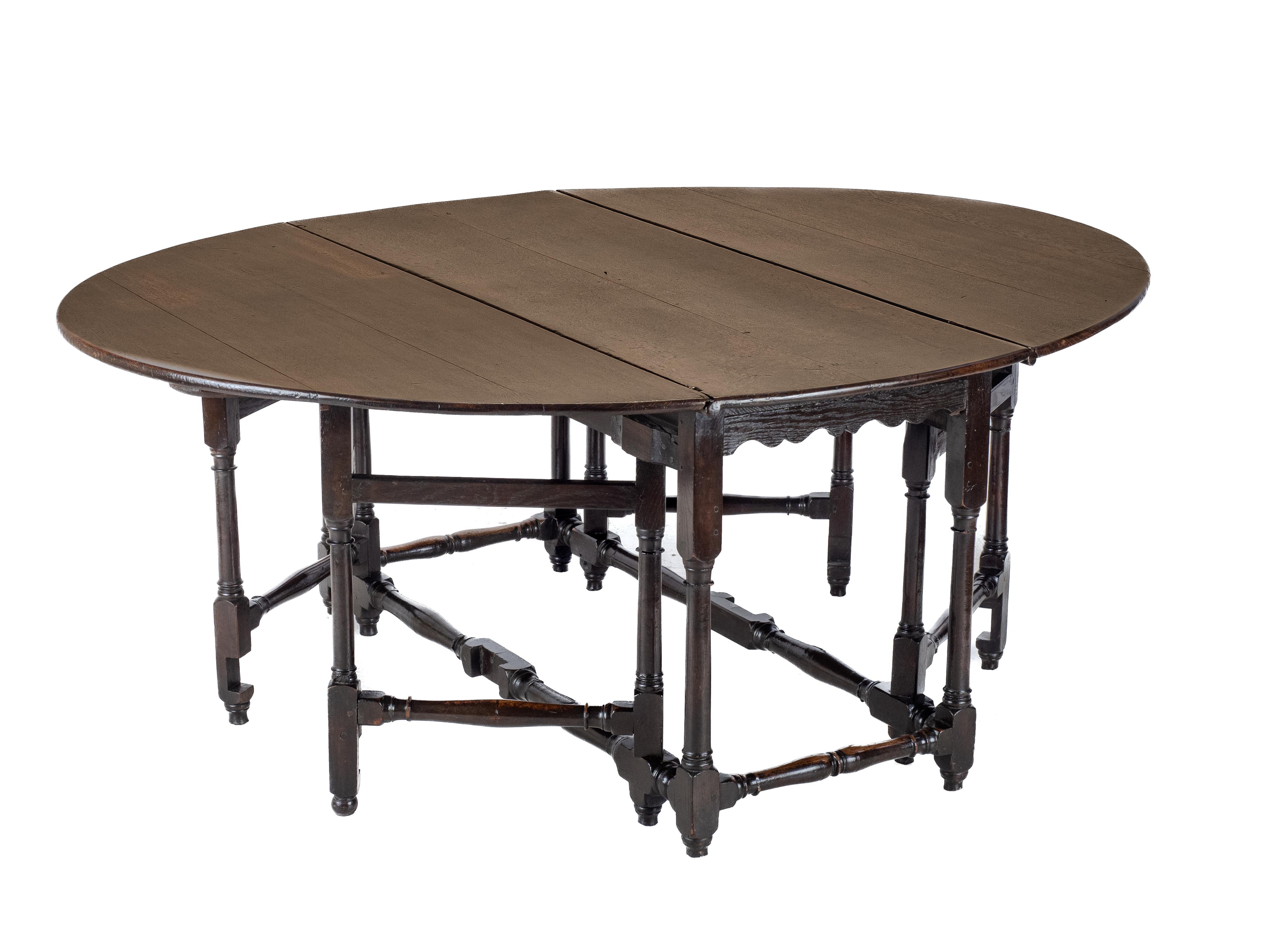 Early 18th Century Large Oak Double Gateleg 8 Seater Oval Country Dining Table For Sale 1