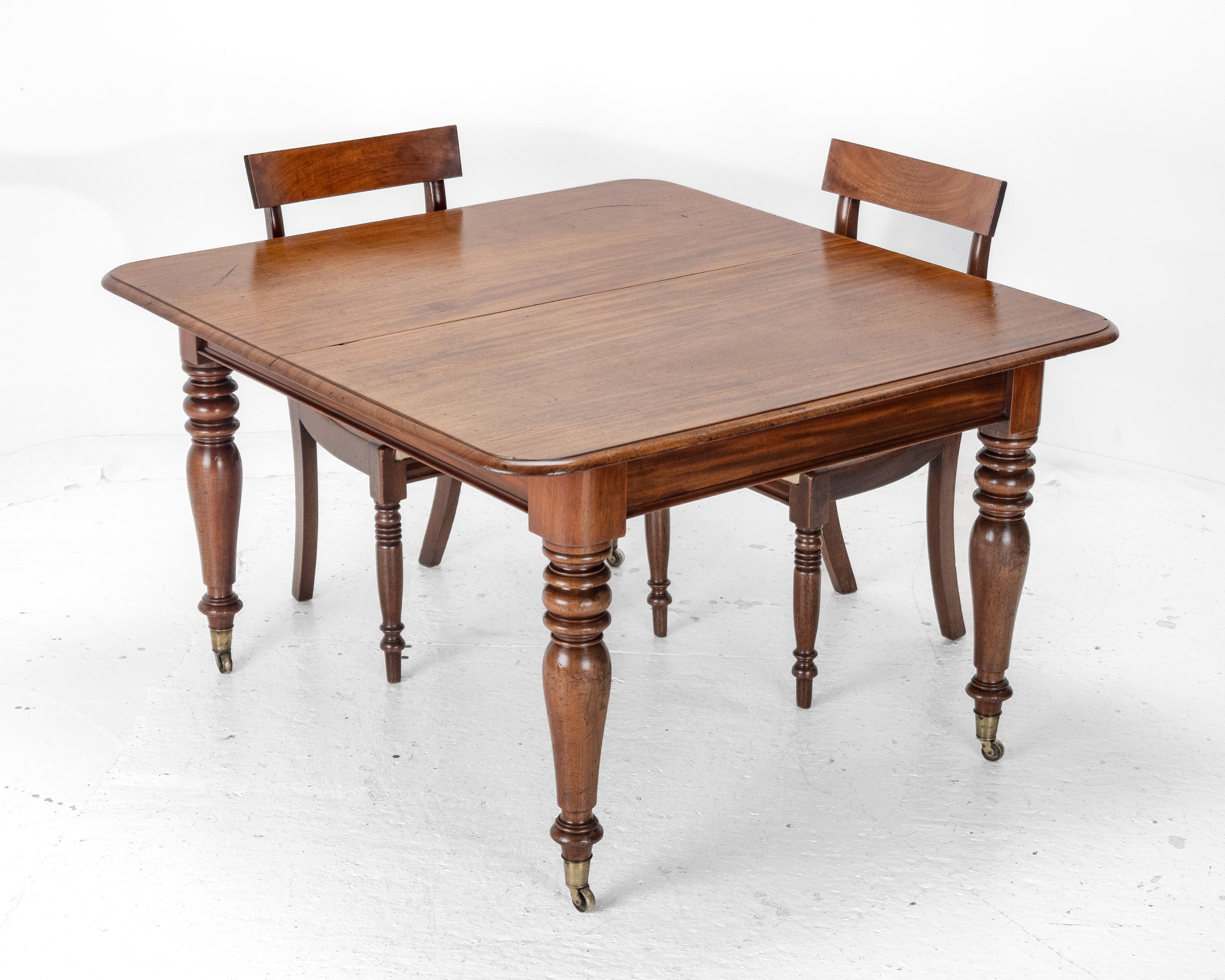 Frühes 19. Jahrhundert Mahagoni ausziehbarer 8ft Esstisch c1830 (georgianisch) (Englisch)