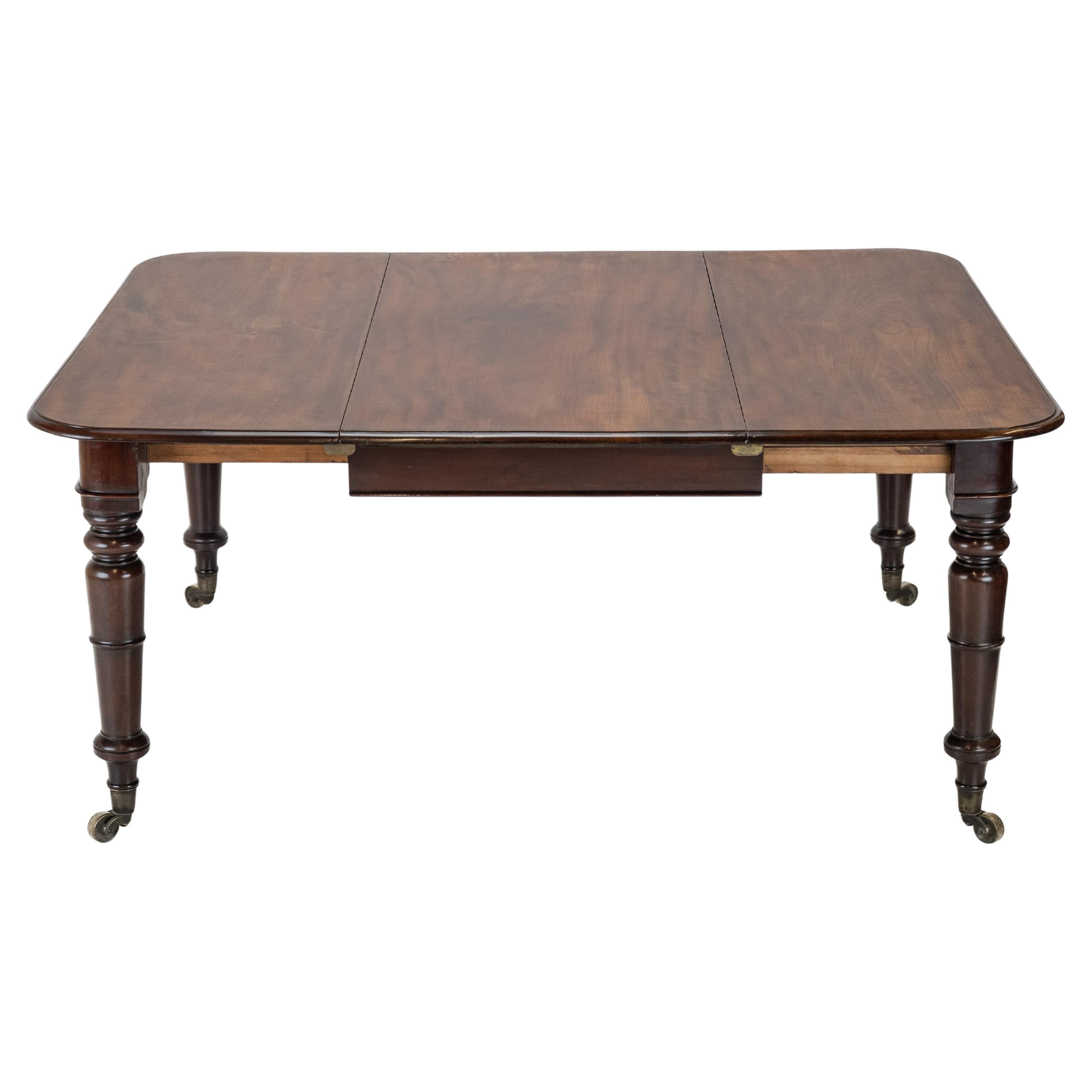 Pequeña mesa de comedor extensible de caoba de principios del siglo XIX Regencia/George IV c1820