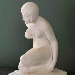 Early C20th Italian Marble Sculpture Of A Lady Bathing