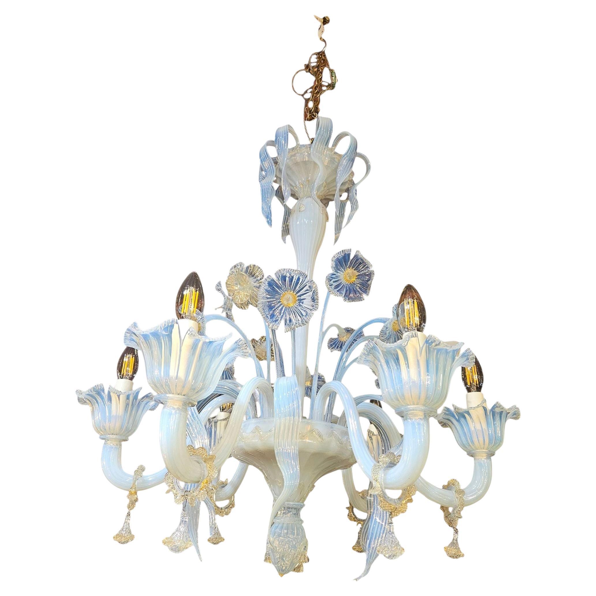 Lustre à six branches de Murano, datant du début du 20e siècle. en vente