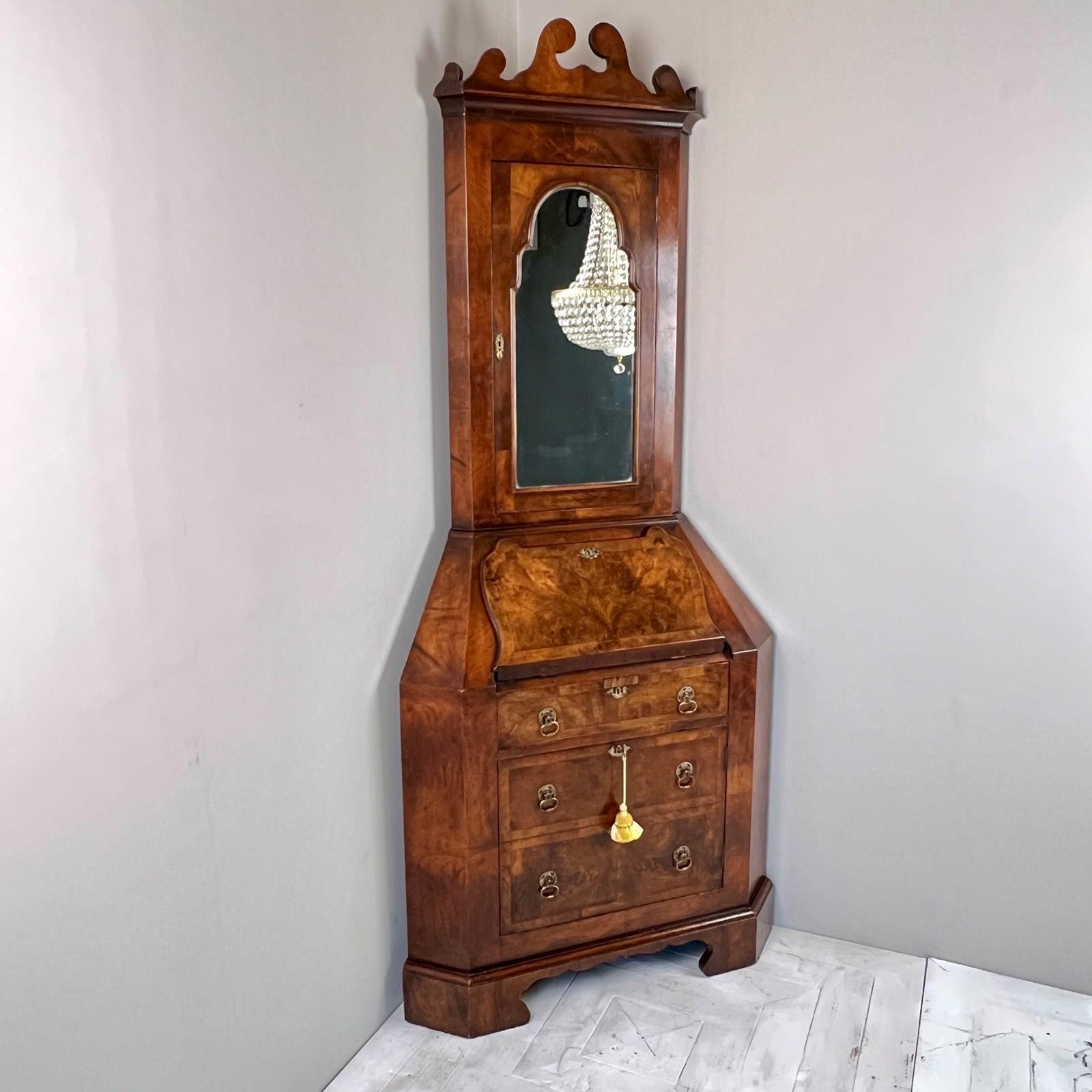 English Early C20th Walnut Corner Bureau Bookcase In The Georgian Style