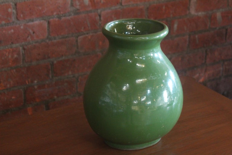 American Early Californian Terracotta Pottery Vessel, 1920s