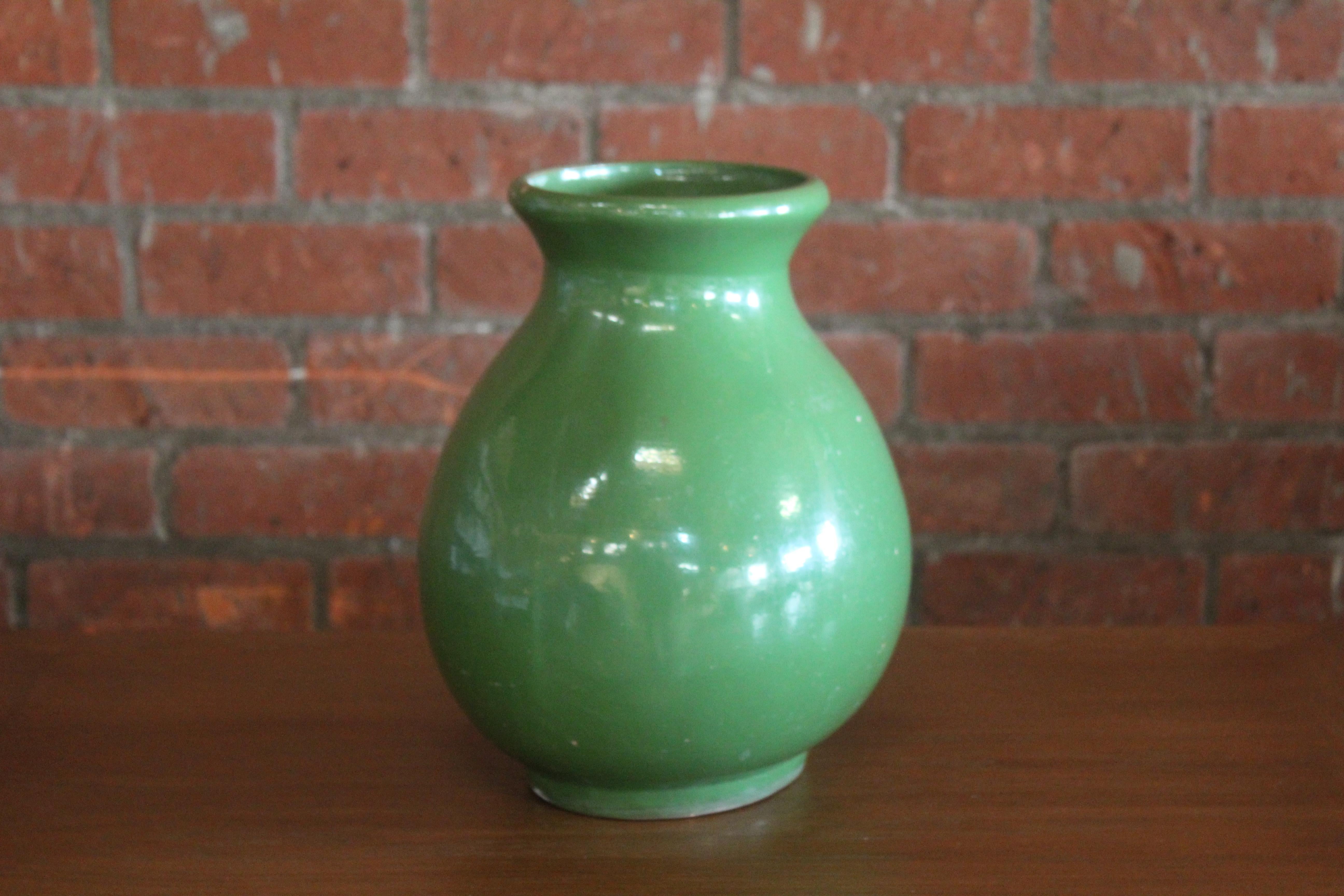 Early 20th Century Early Californian Terracotta Pottery Vessel, 1920s