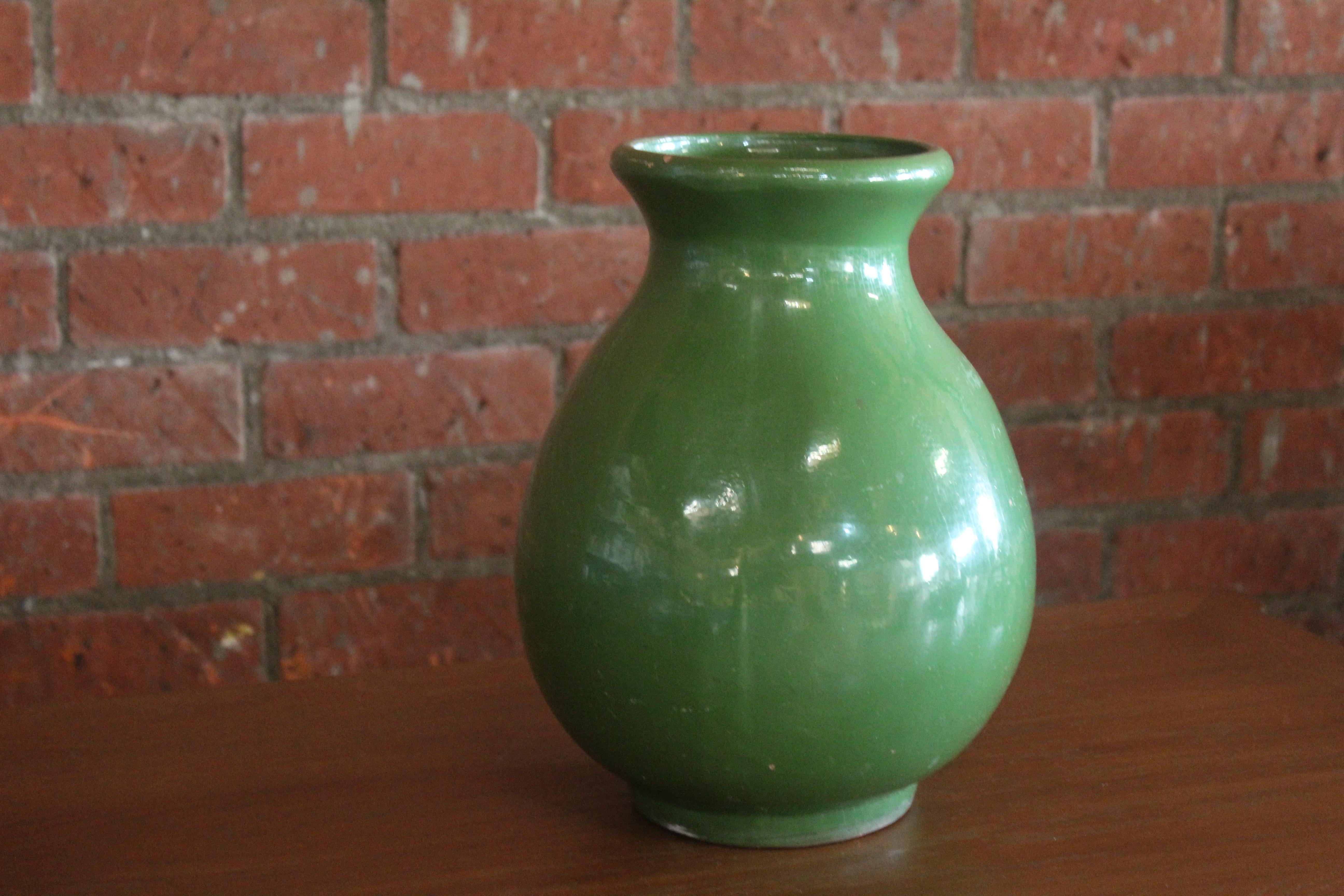 Early Californian Terracotta Pottery Vessel, 1920s 3
