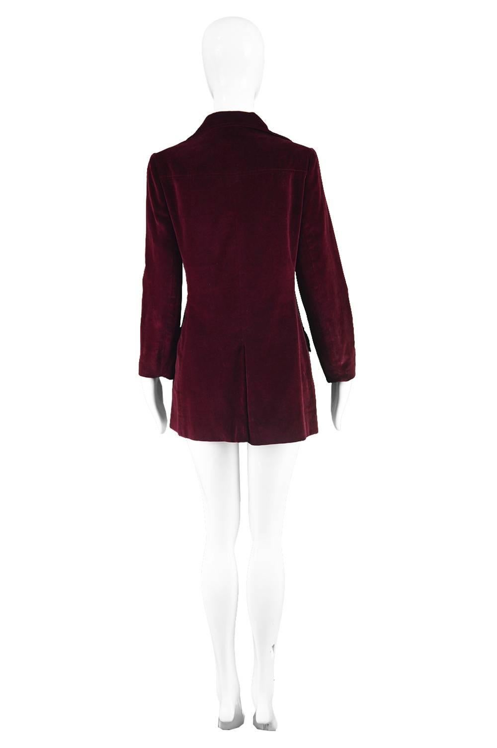 Early Calvin Klein Vintage 1970s Dark Red Velvet Dagger Collar Mod Jacket For Sale 3
