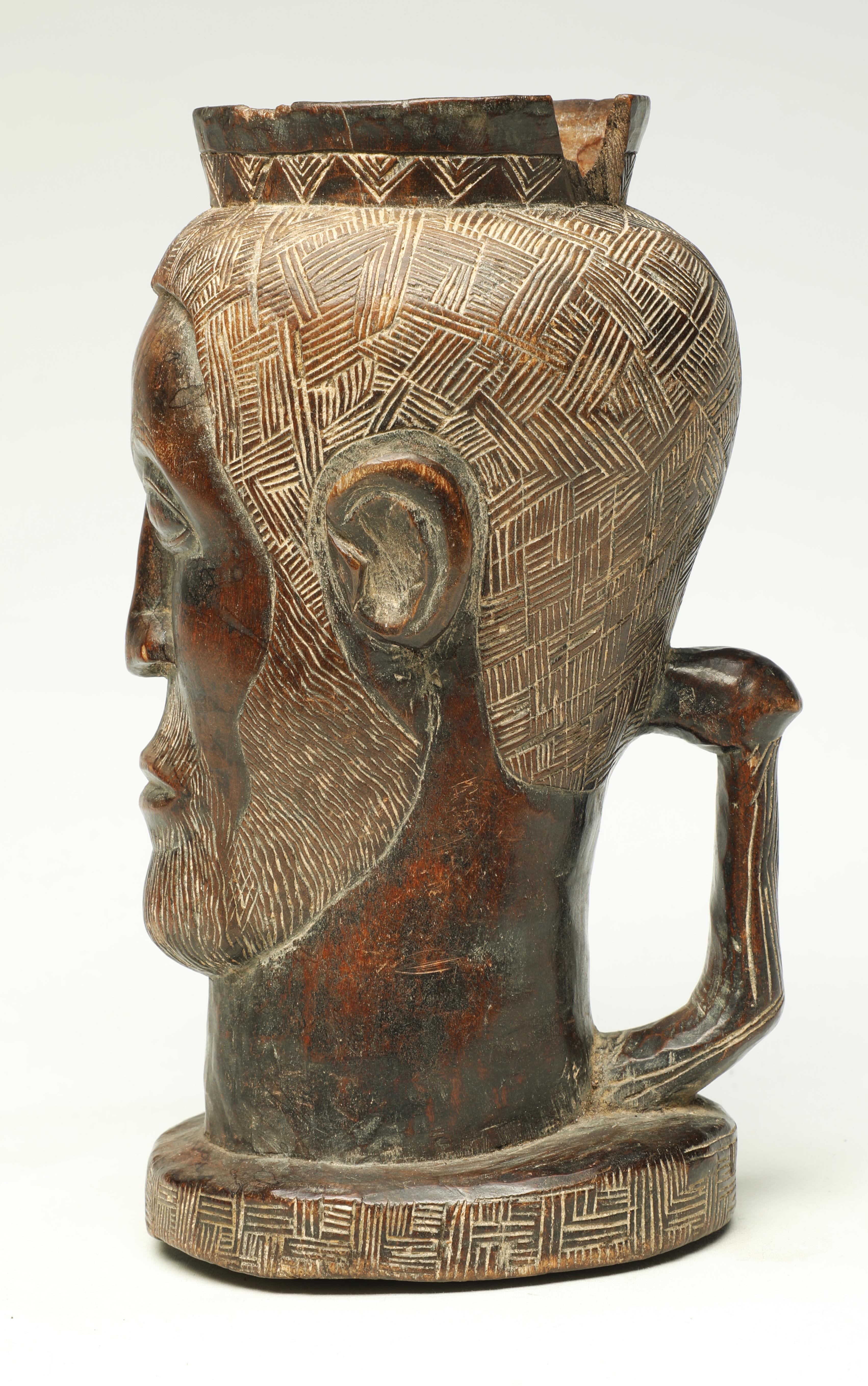 Early Carved Wood Tribal Kuba Figural Cup, Congo, Africa Male with Beard For Sale 2