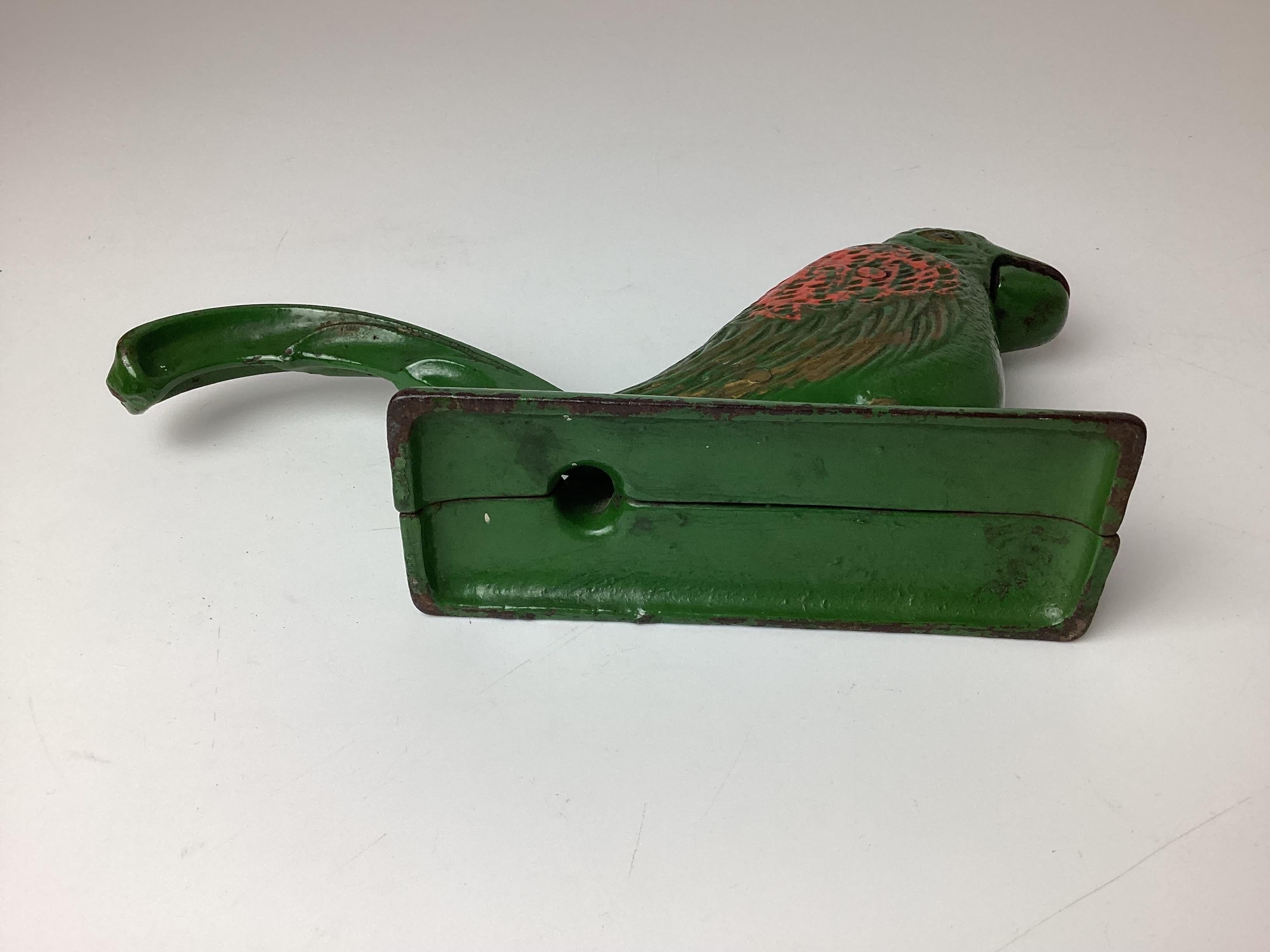 Early Cast Iron Bird Nut Cracker in Original Paint For Sale 2