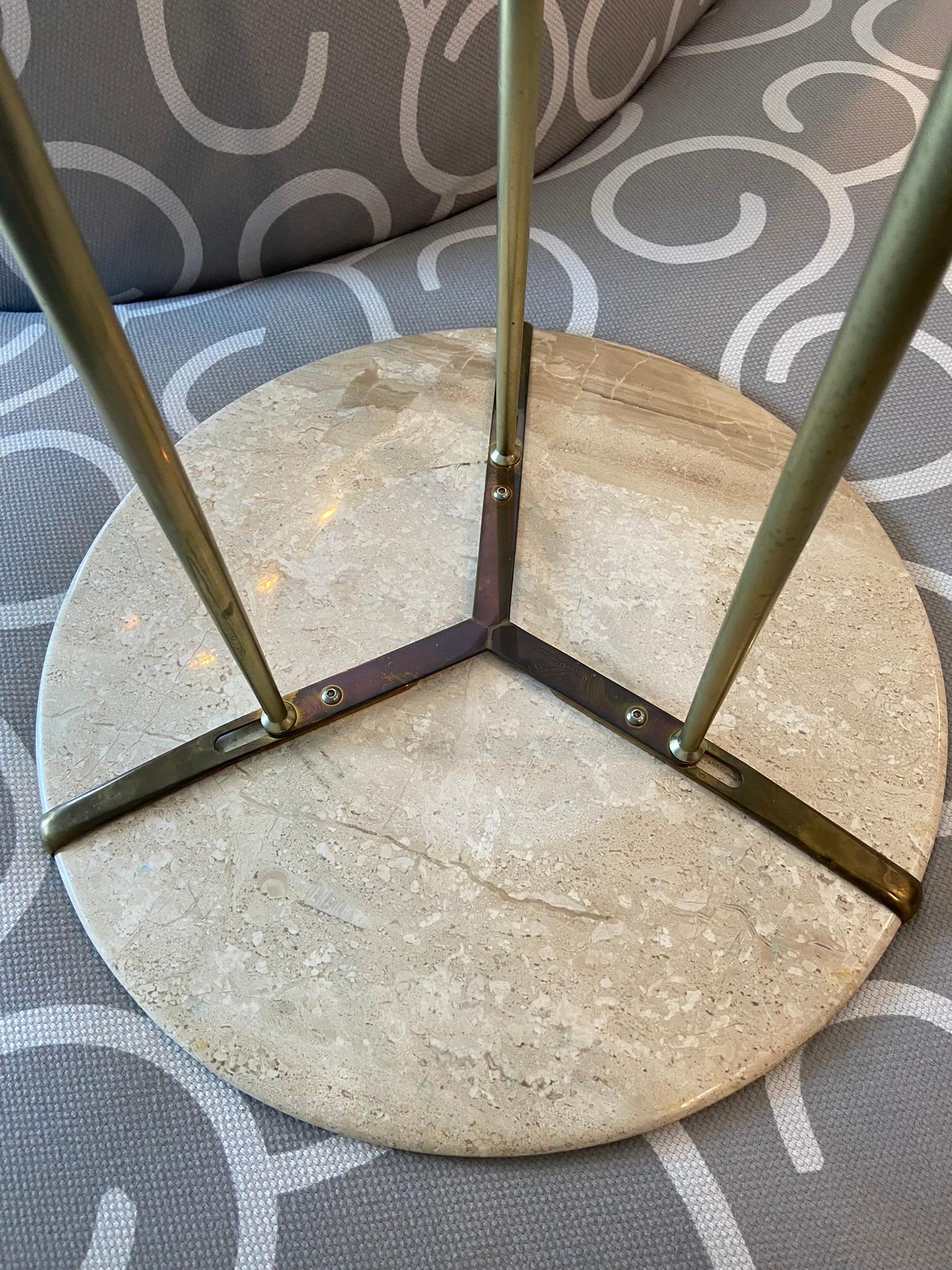 Frher Cedric Hartman-Tisch aus Marmor und gemischten Metallen AE im Zustand „Gut“ im Angebot in West Palm Beach, FL