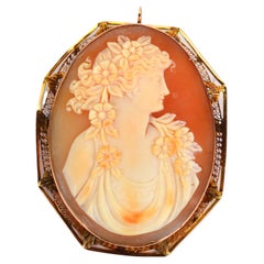 Early Century Antique Cameo Brooch Pendant w 12 Karat Yellow Gold Frame