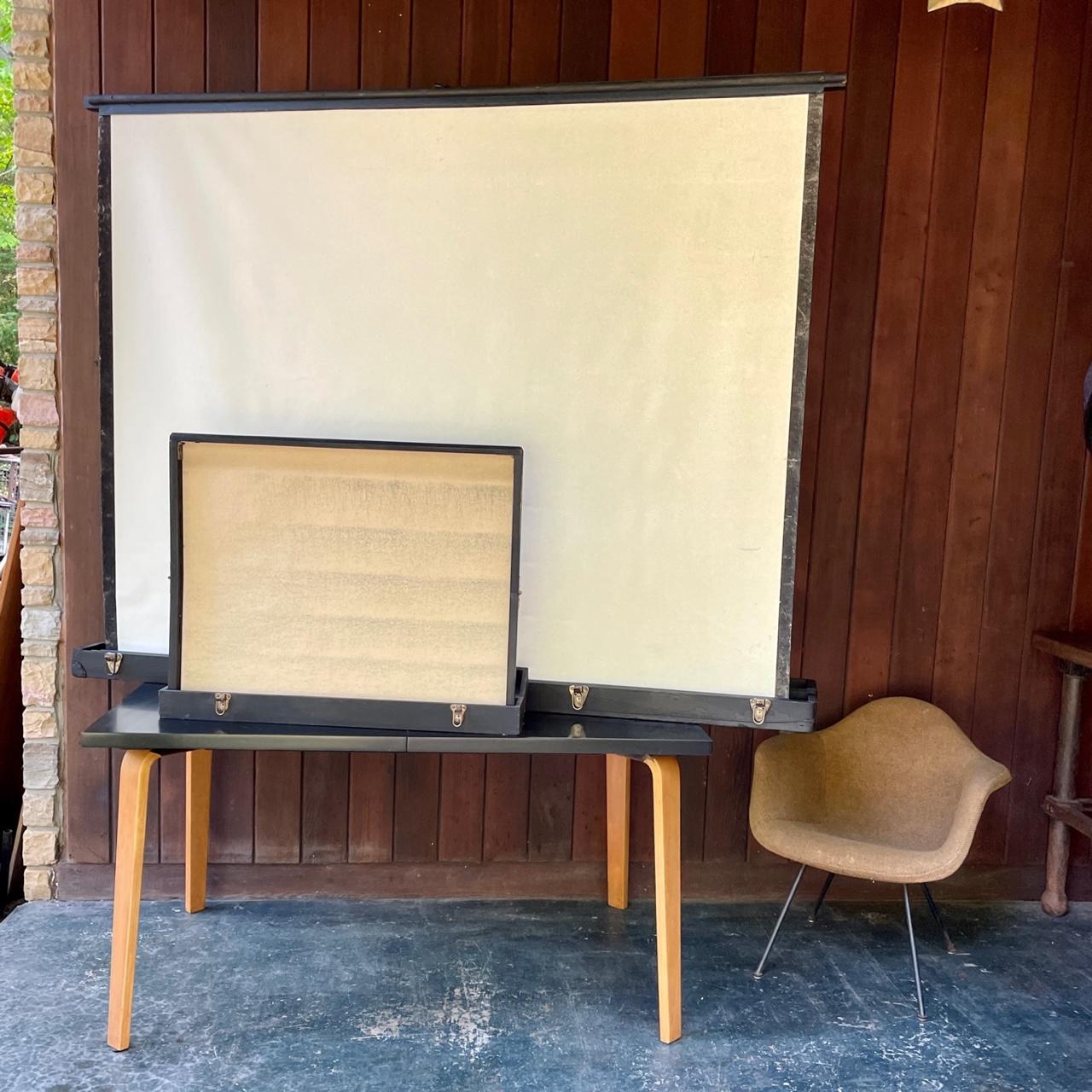 Early Century Hollywood Mansion Home Movie Screen Director Cinema Prop Curiosity In Fair Condition For Sale In Hyattsville, MD