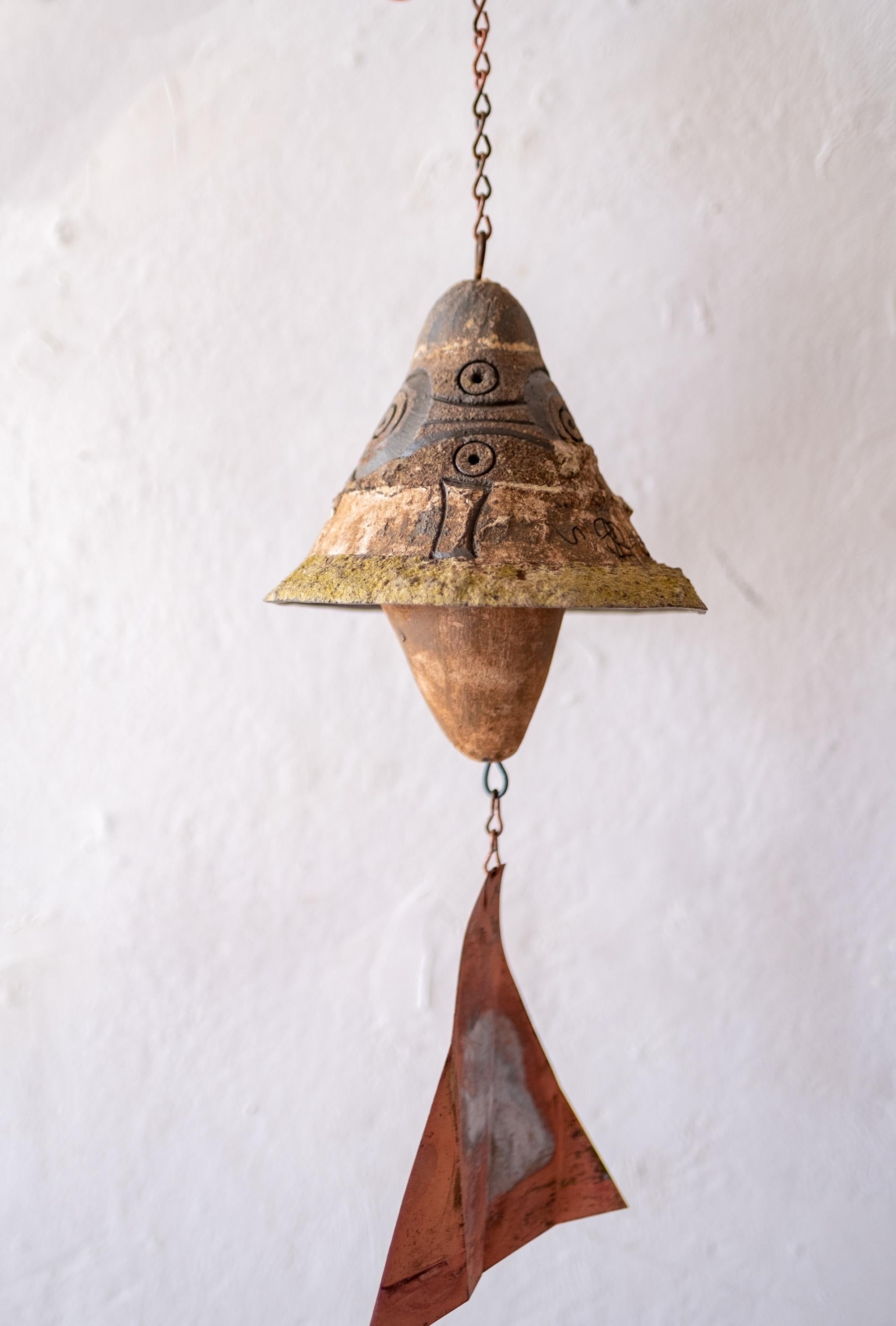 Ancienne Cloche Cosanti en Céramique par Paolo Soleri:: 1950s 3