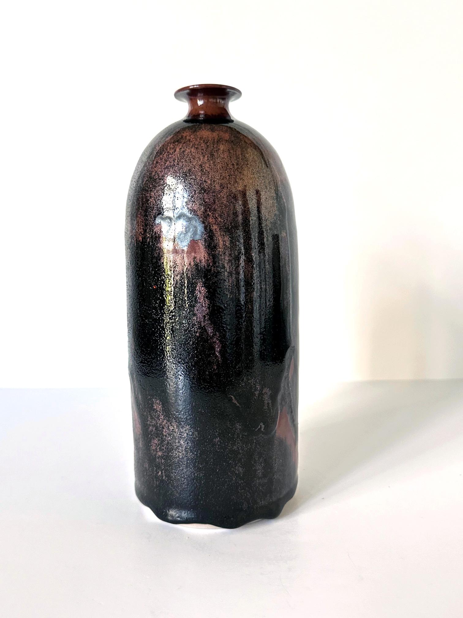 Smaltato Vaso di ceramica antica con smalto Honan di Brother Thomas Bezanson in vendita