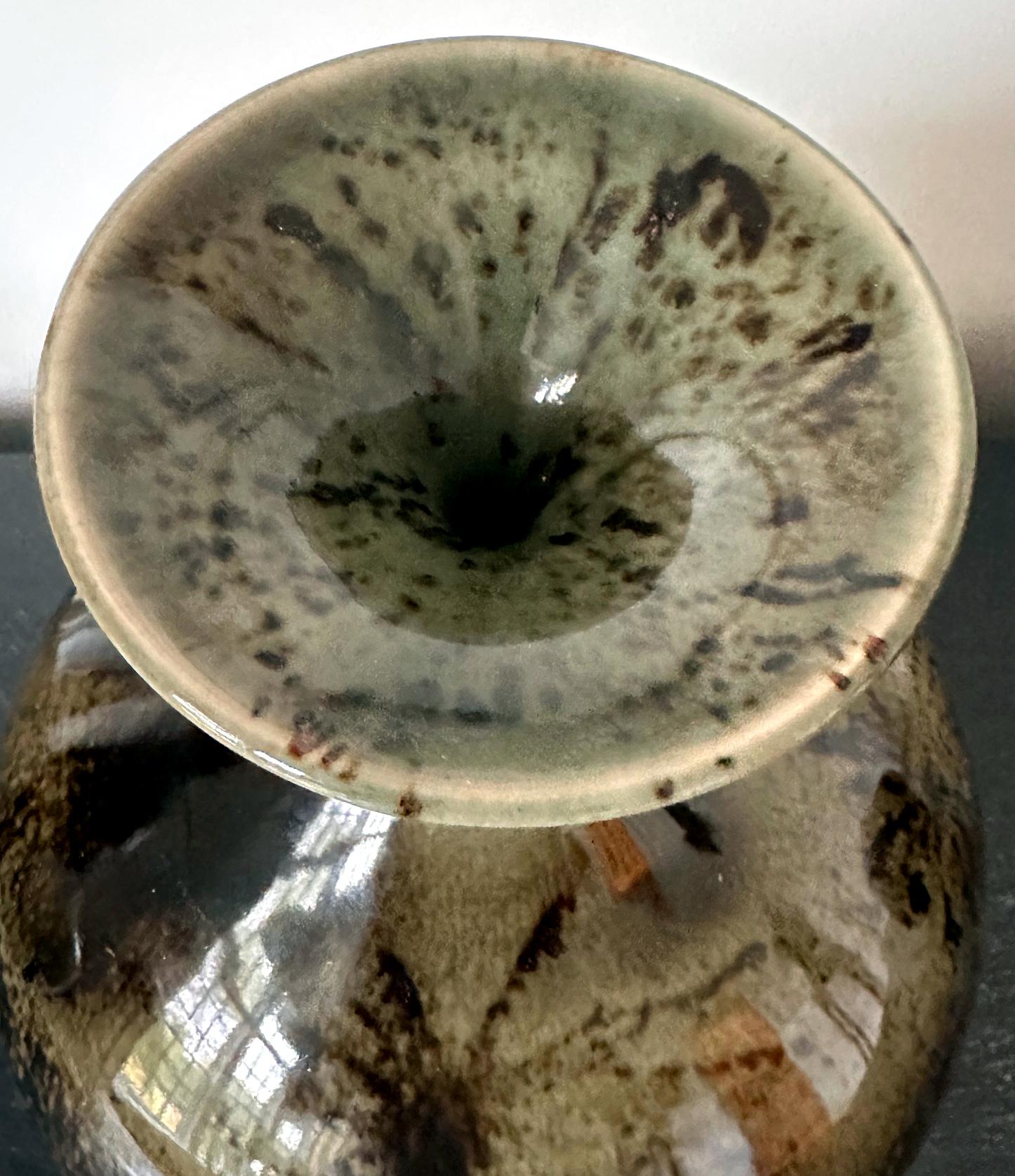 Early Ceramic Vase with Unique Glaze Pattern by Brother Thomas Bezanson For Sale 11