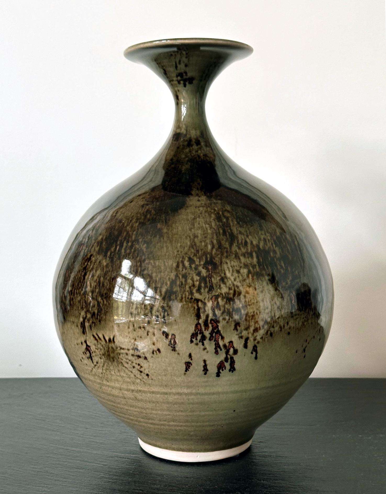 American Early Ceramic Vase with Unique Glaze Pattern by Brother Thomas Bezanson For Sale
