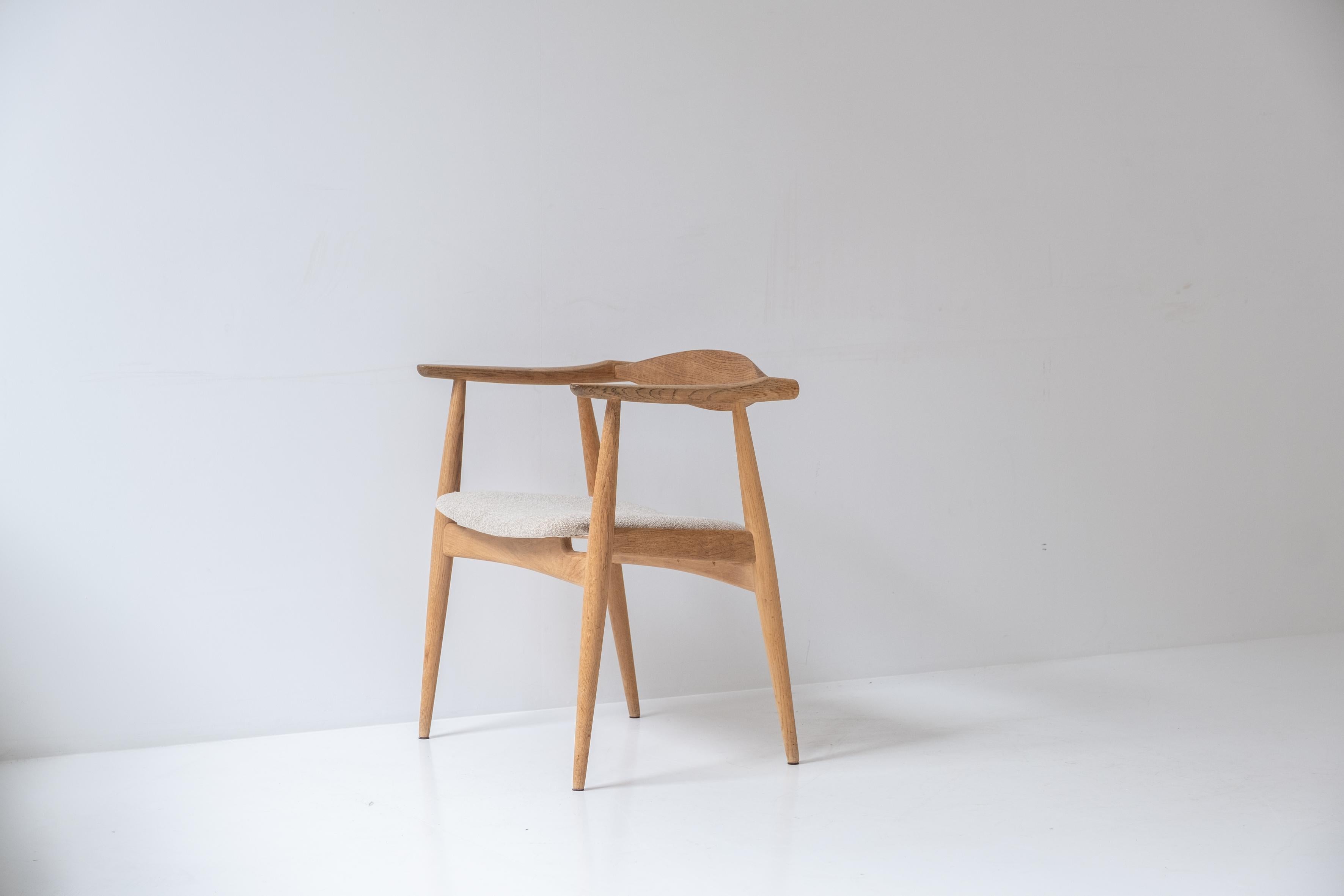 Scandinavian Modern Early CH35 chair designed by Hans Wegner for Carl Hansen and Son, Denmark 1950’s
