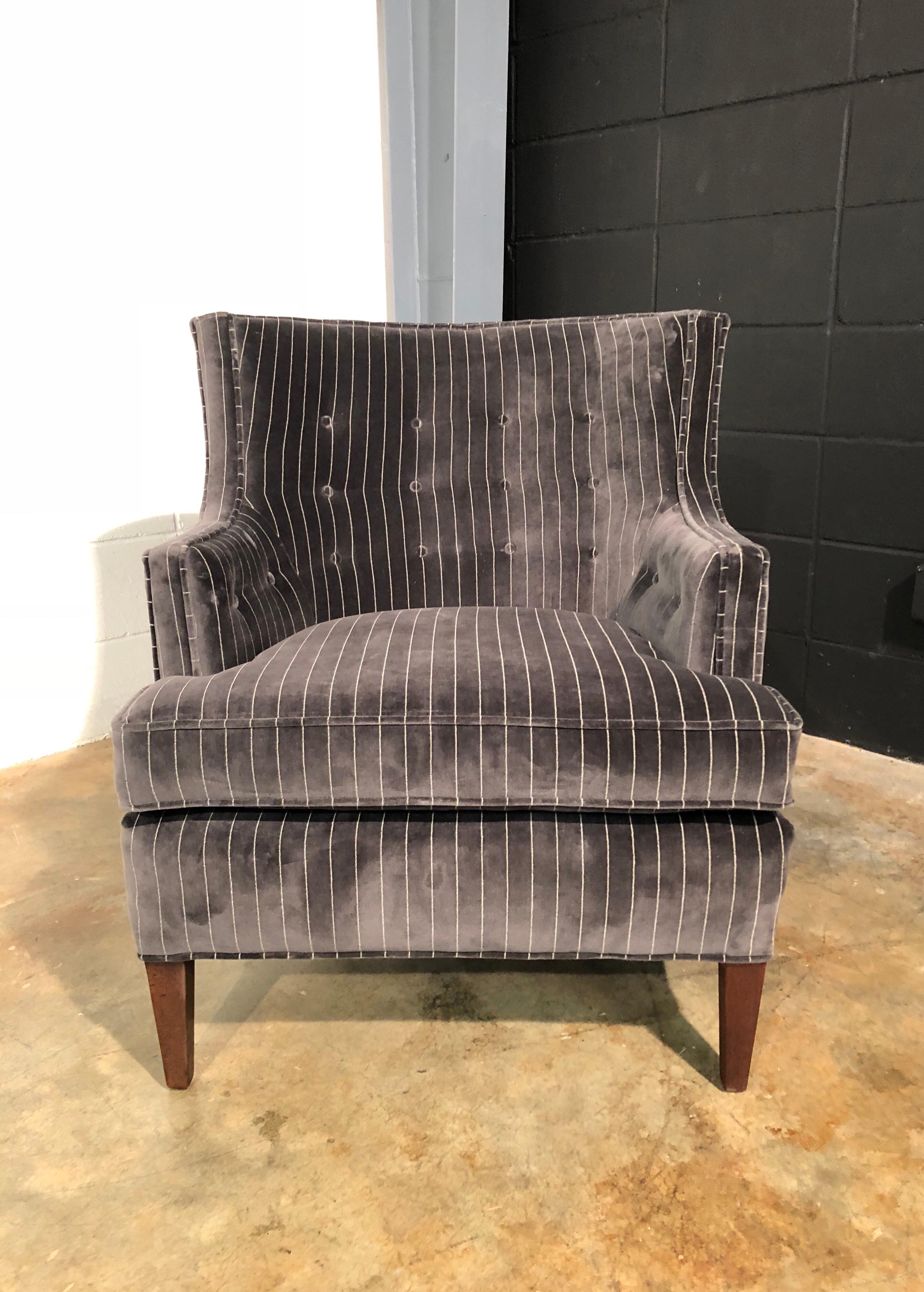 Early Chair by Edward Wormley for Dunbar, Fully Restored, Dark Gray Pinstripe For Sale 2