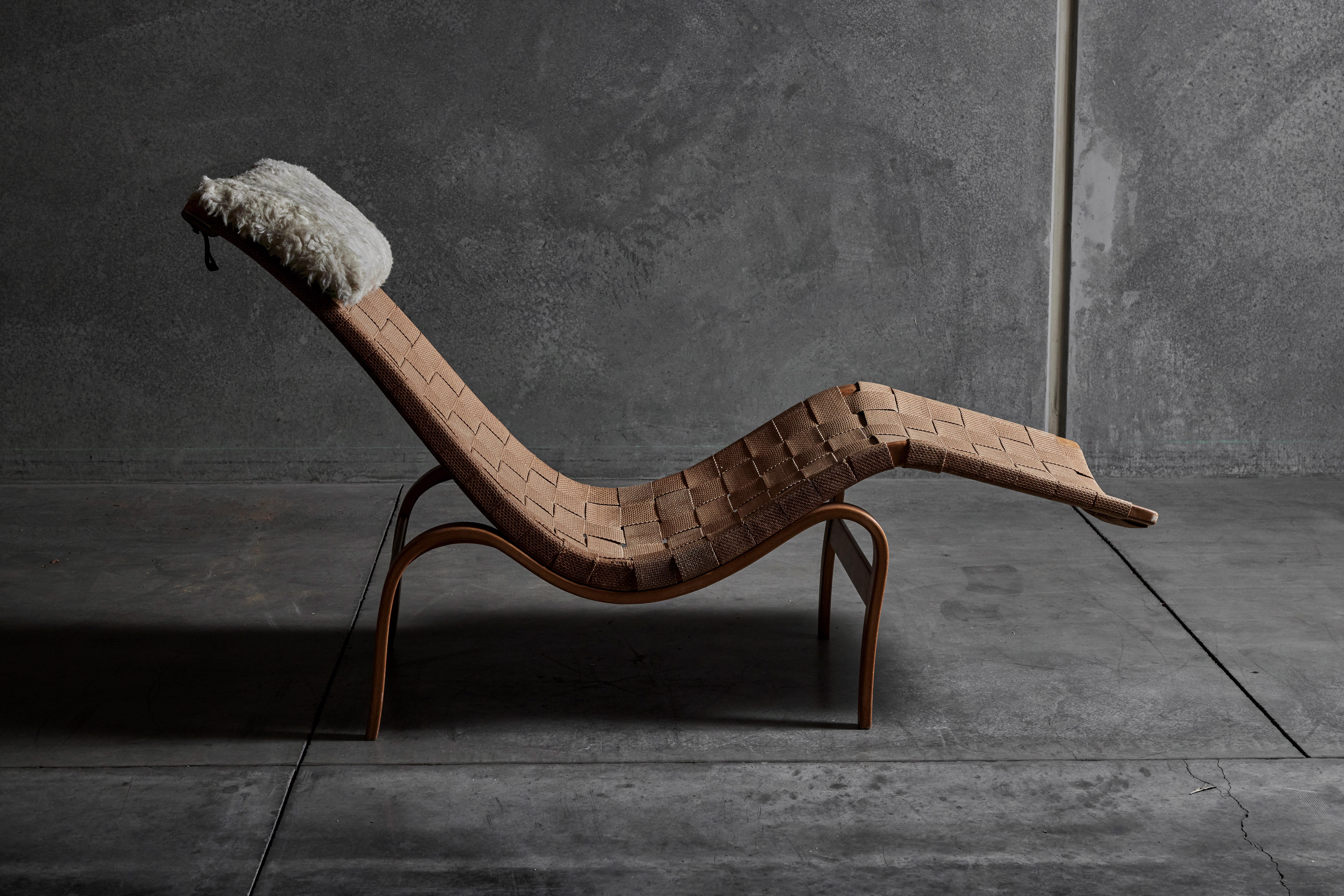 Early Chaise Longue by Bruno Mathsson In Good Condition In Los Angeles, CA