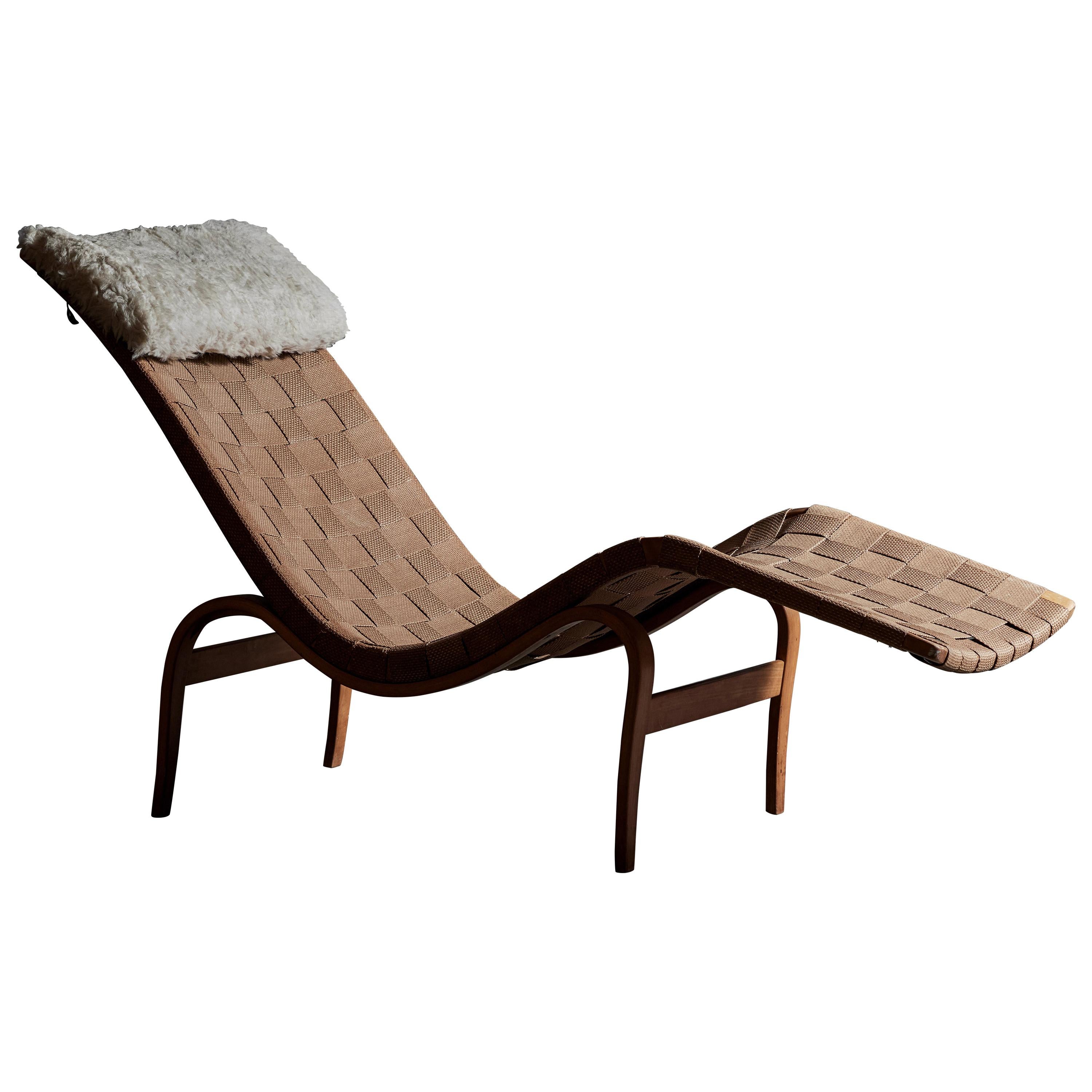 Early Chaise Longue by Bruno Mathsson
