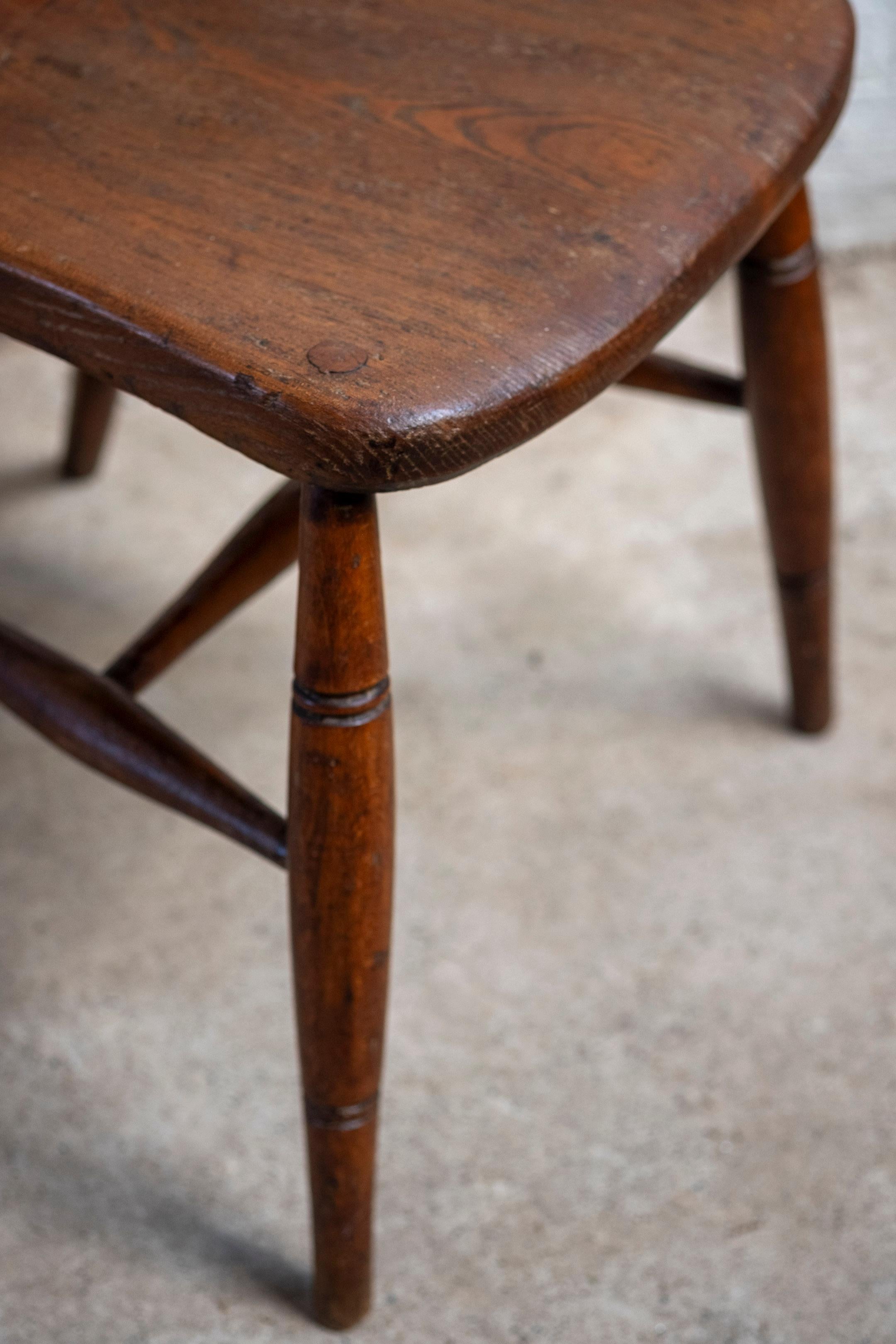 Chaise Windsor de Charles Gibbons en orme, 1889 High Wycombe en vente 5
