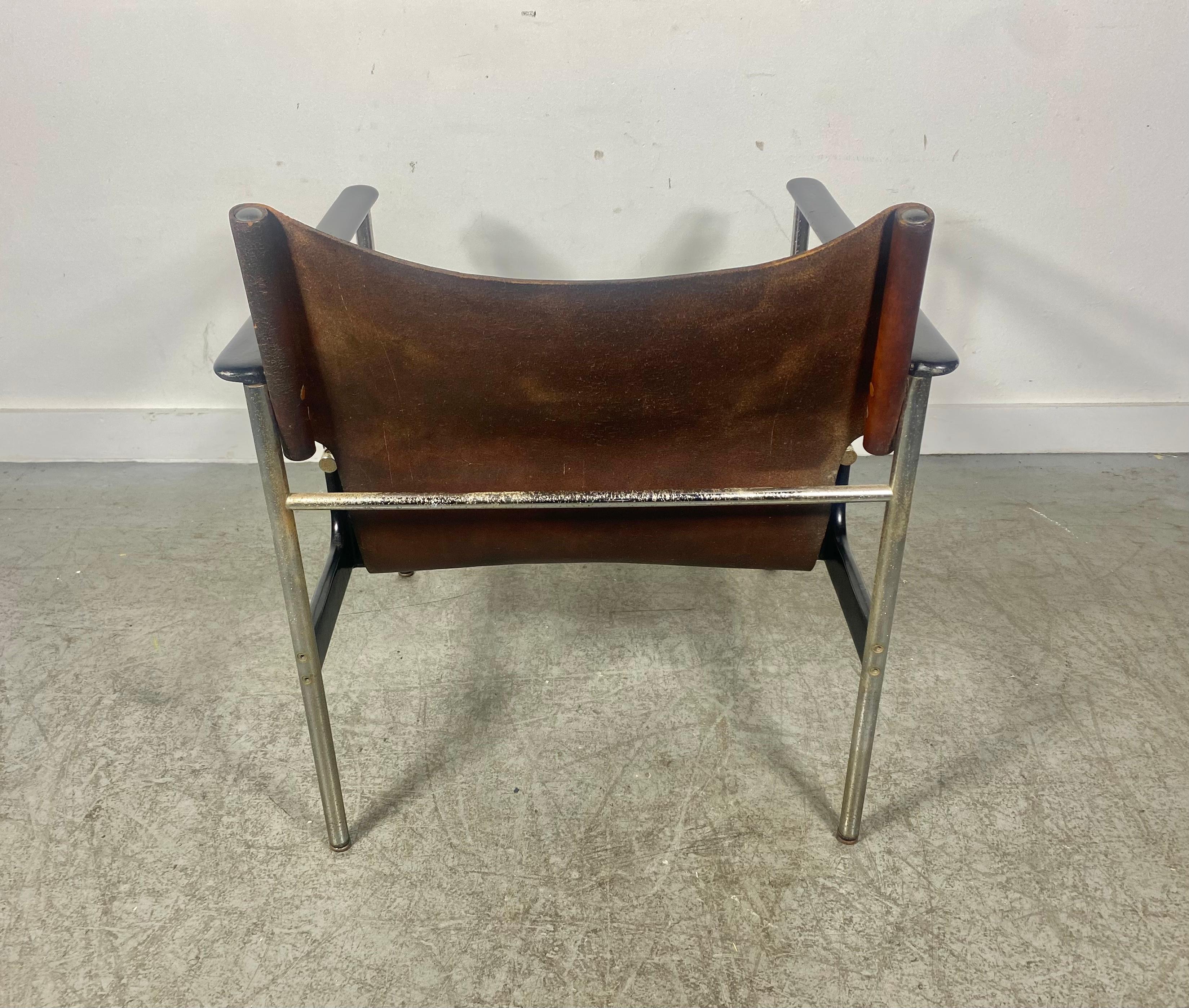 Early Charles Pollock 657 Leather Sling Lounge Chair by Knoll In Fair Condition For Sale In Buffalo, NY