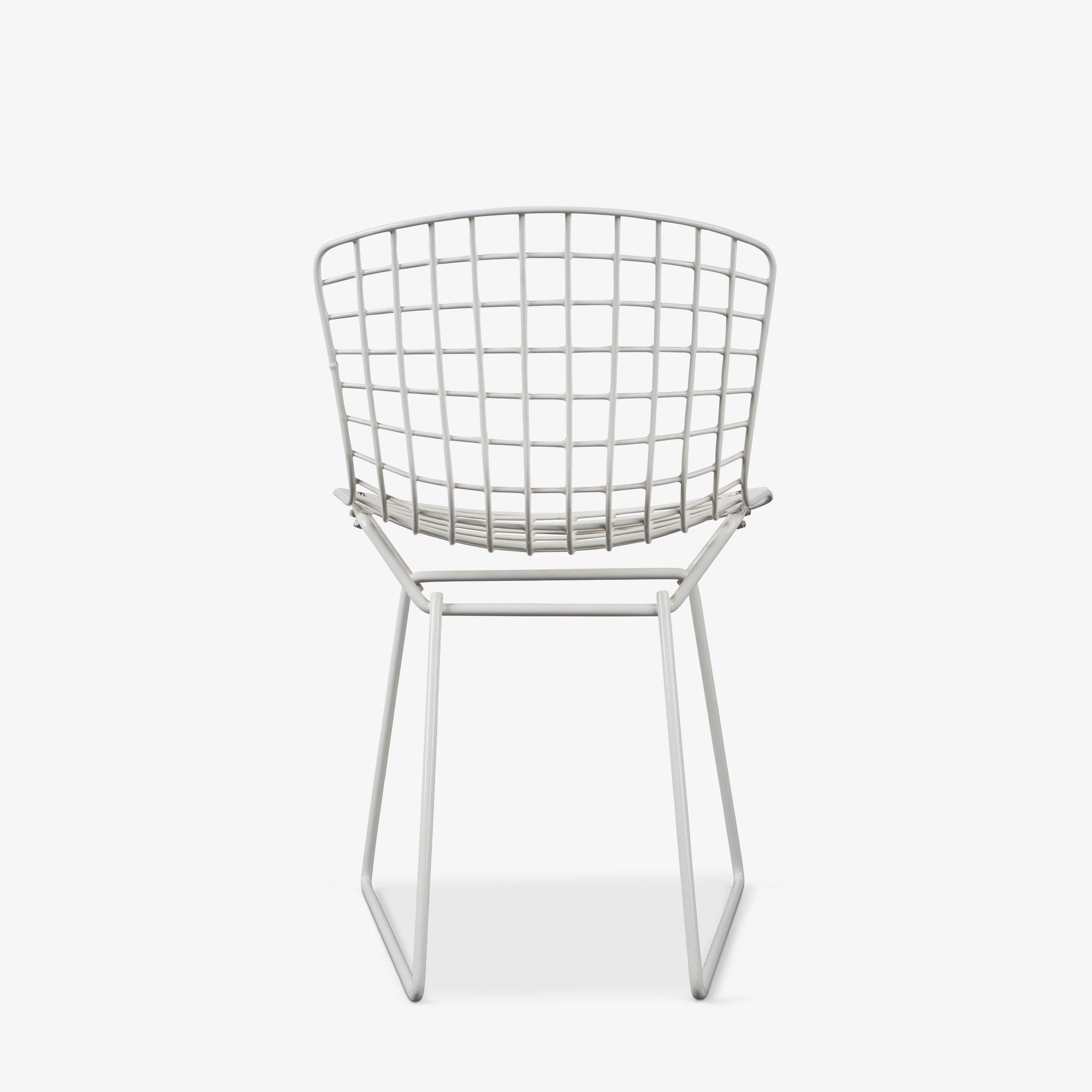 Sedie laterali per bambini di Harry Bertoia per Knoll in smalto bianco, coppia in vendita 4