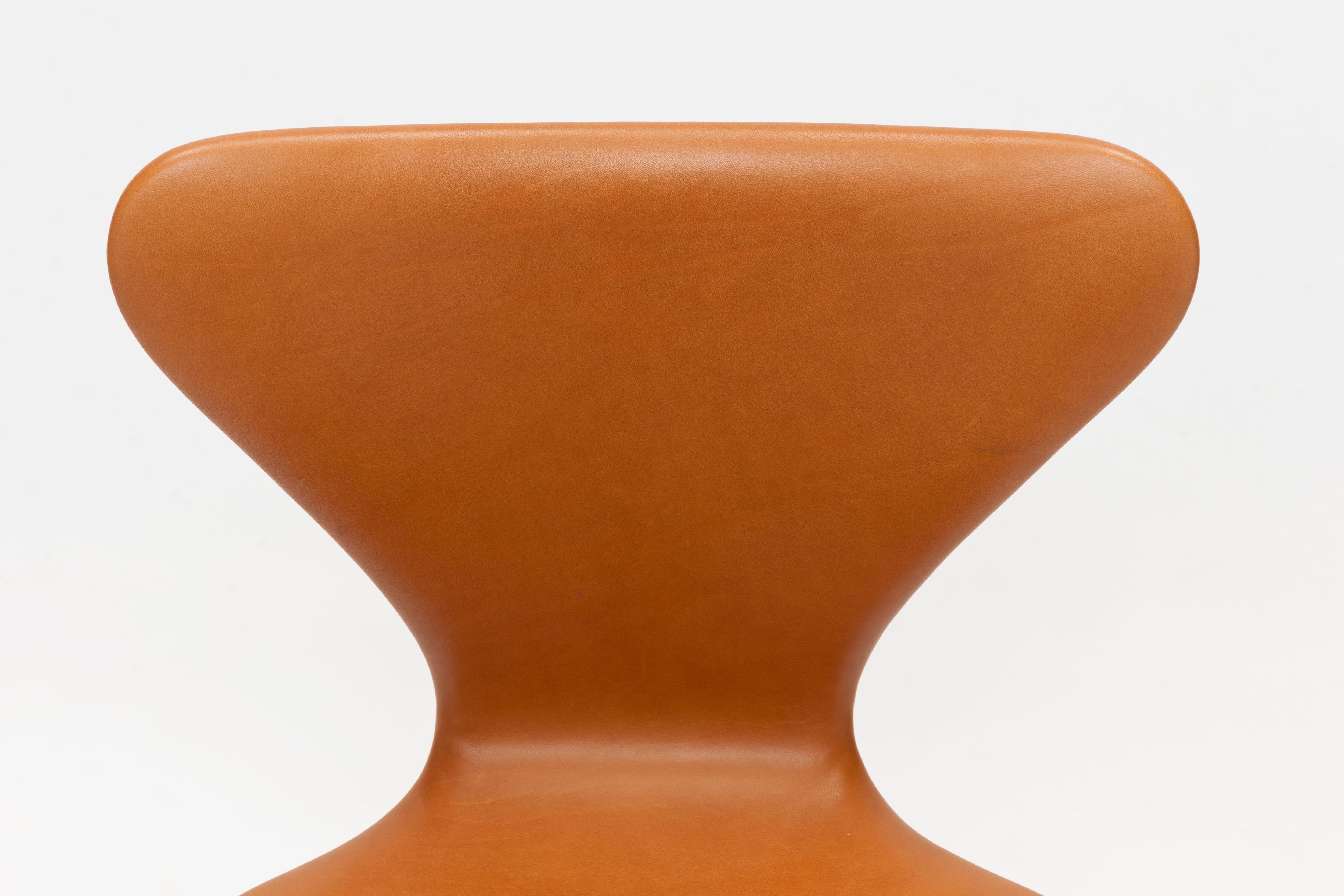 Early Cognac Leather Arne Jacobsen 3117 Desk Swivel Chair by Fritz Hansen 1