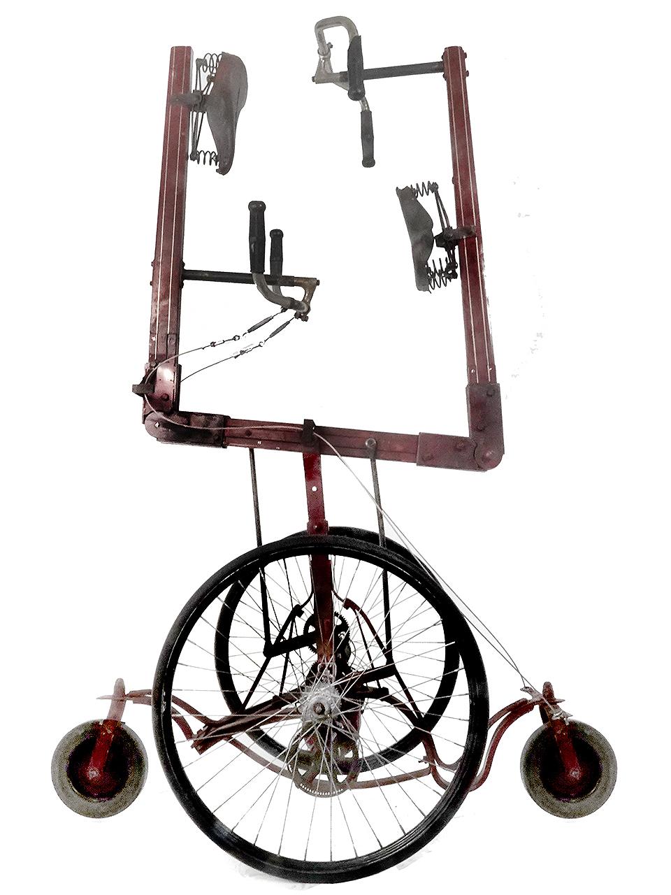 Early Custom Made Circus Clown Sea-Saw Bicycle In condizioni buone in vendita a Peekskill, NY