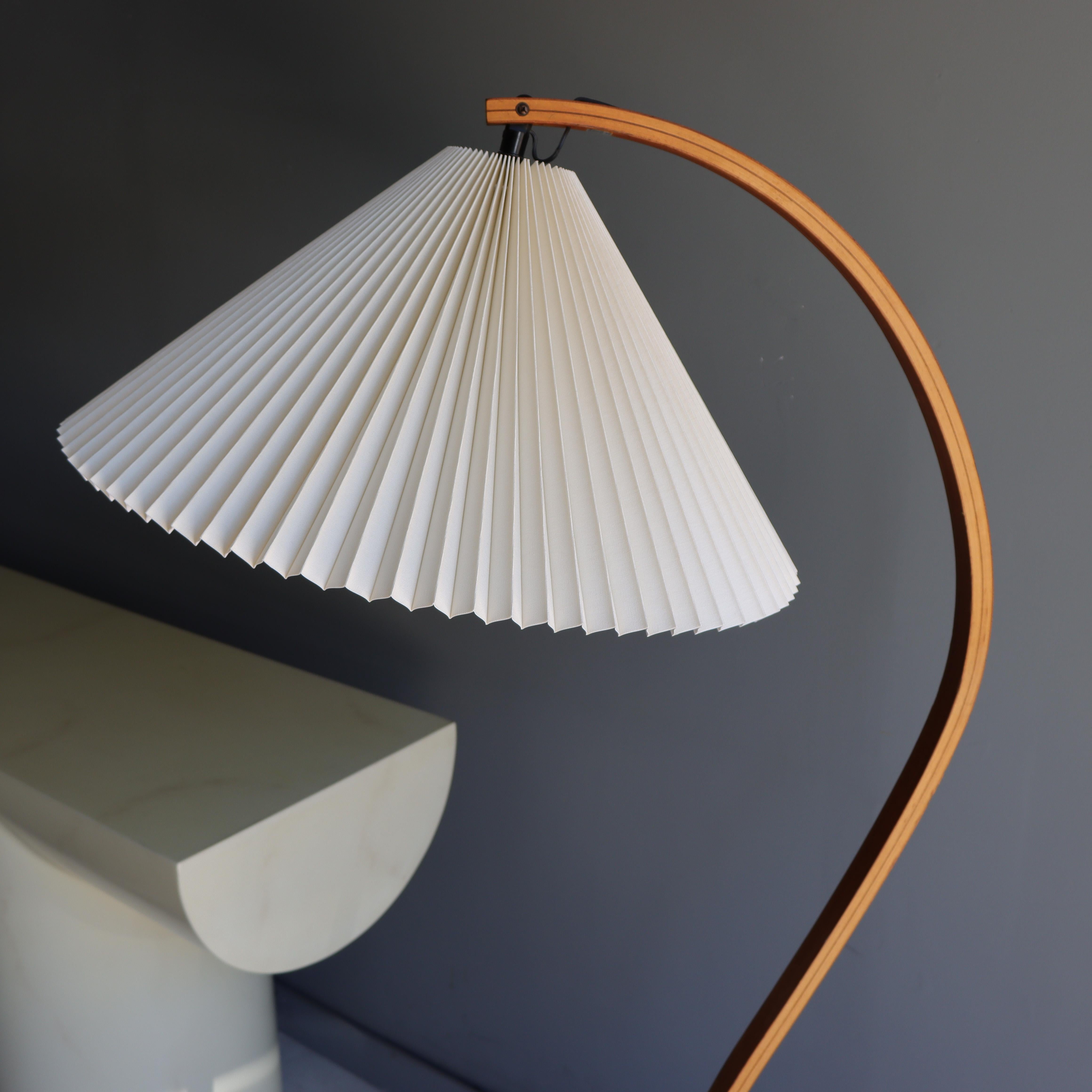 Early Danish Bentwood Floor Lamp by Mads Caprani, 1970s 1