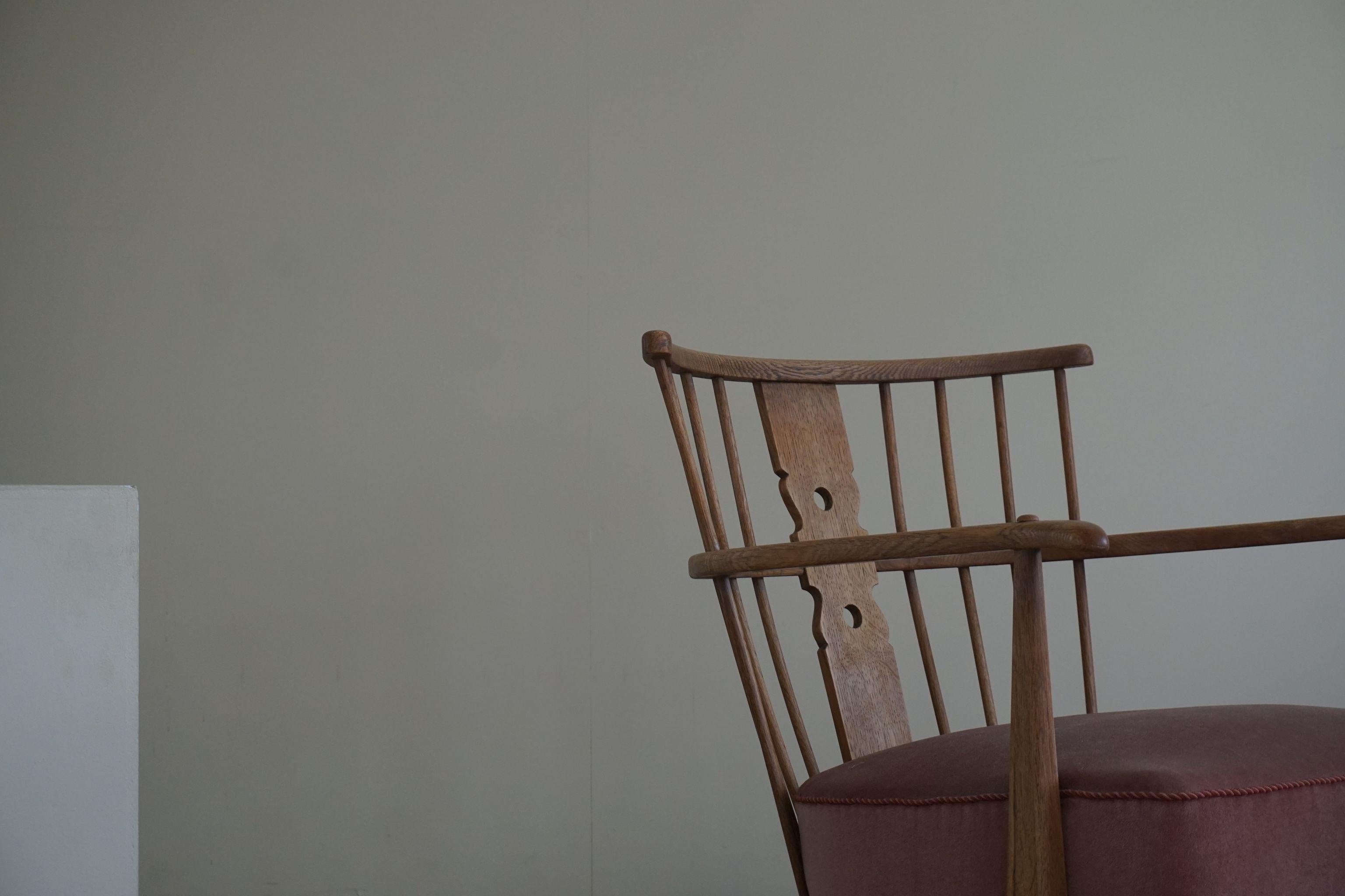 Early Danish Mid-Century Easy Chair in Oak by Fritz Hansen, Model 1590, 1940s In Good Condition In Odense, DK
