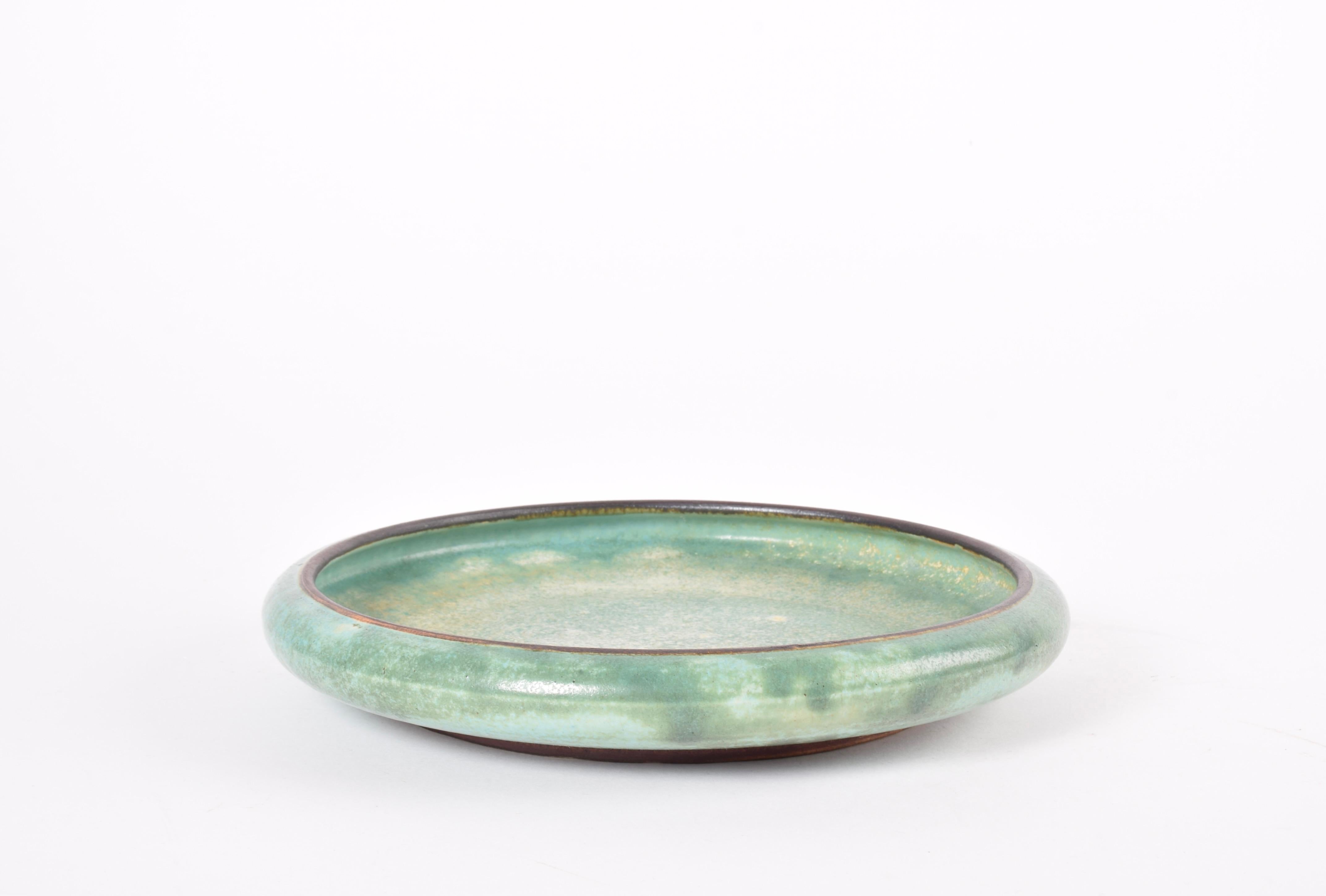 Cuenco bajo danés temprano Saxbo Nylund & Krebs Sal Verde y Marrón, Cerámica 1930 Glaseado en venta