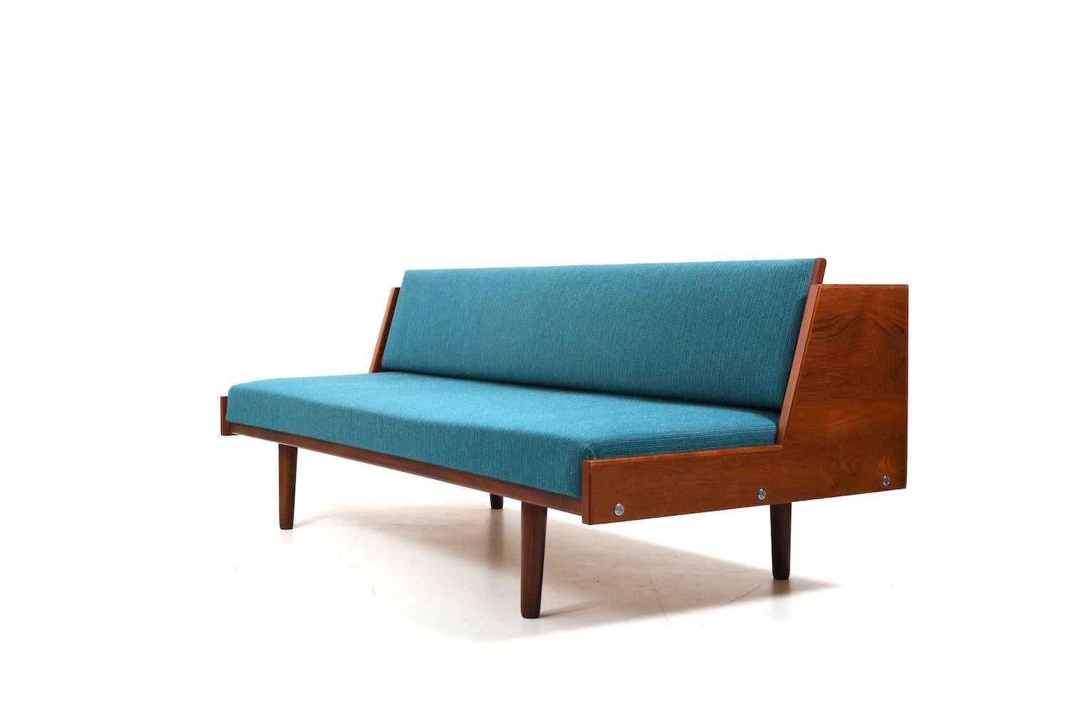 Teak Early Daybed GE-258 by Hans Wegner for Getama 1954 For Sale