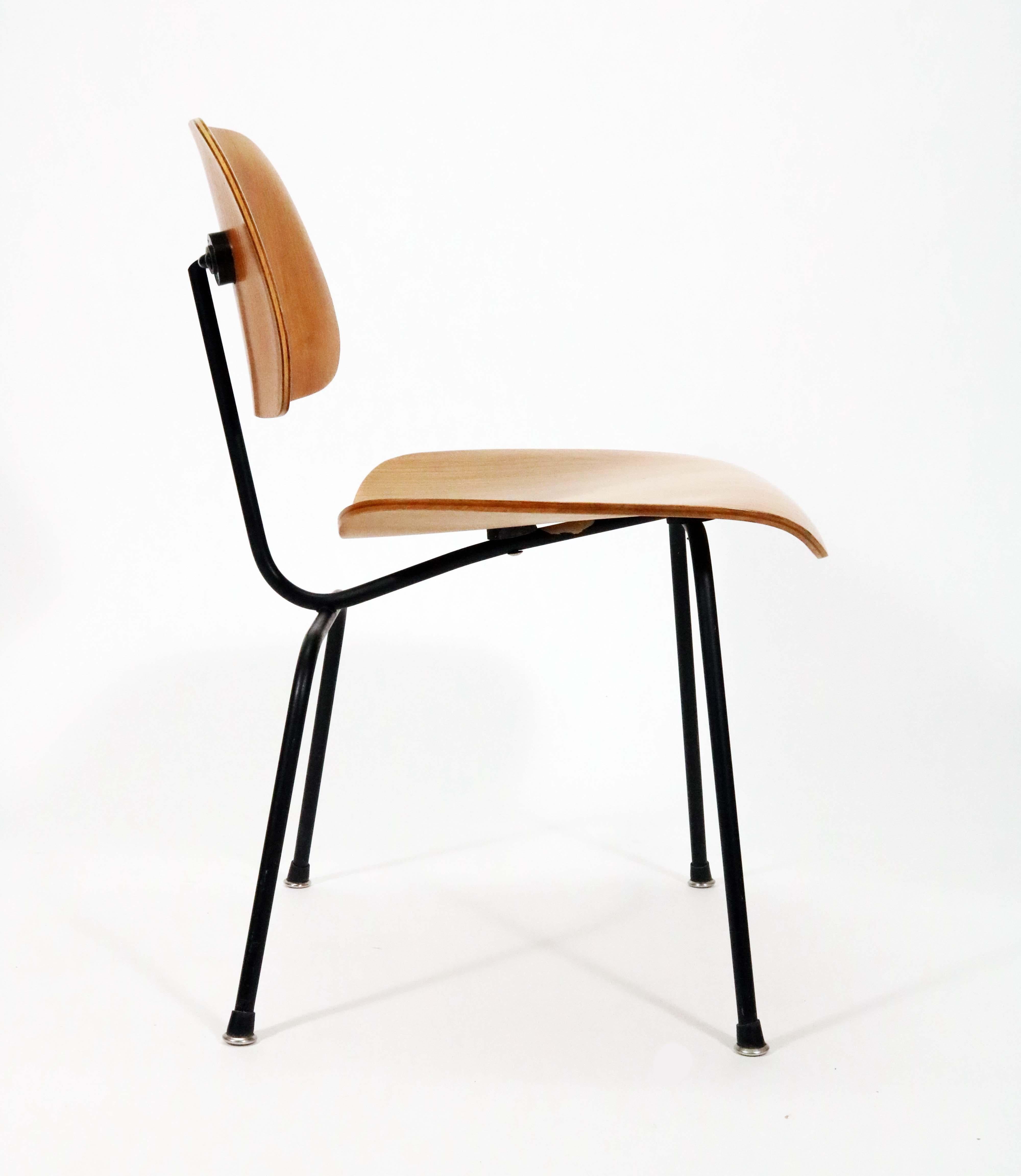 American Early DCM Chair by Charles and Ray Eames for Herman Miller