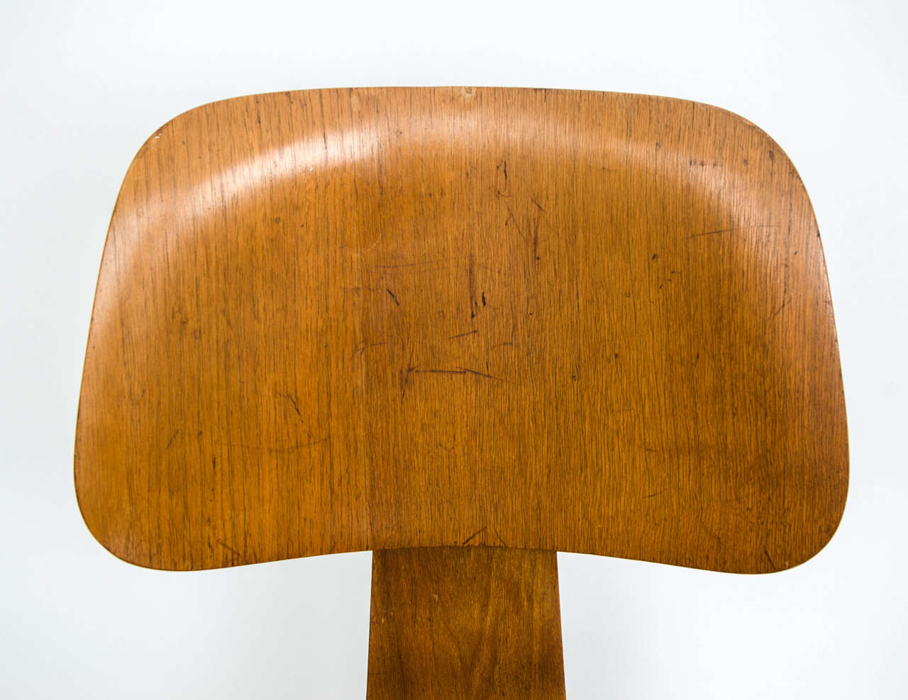 Early DCW Bent Plywood Chair by Charles Eames for Evans, 1940s 2