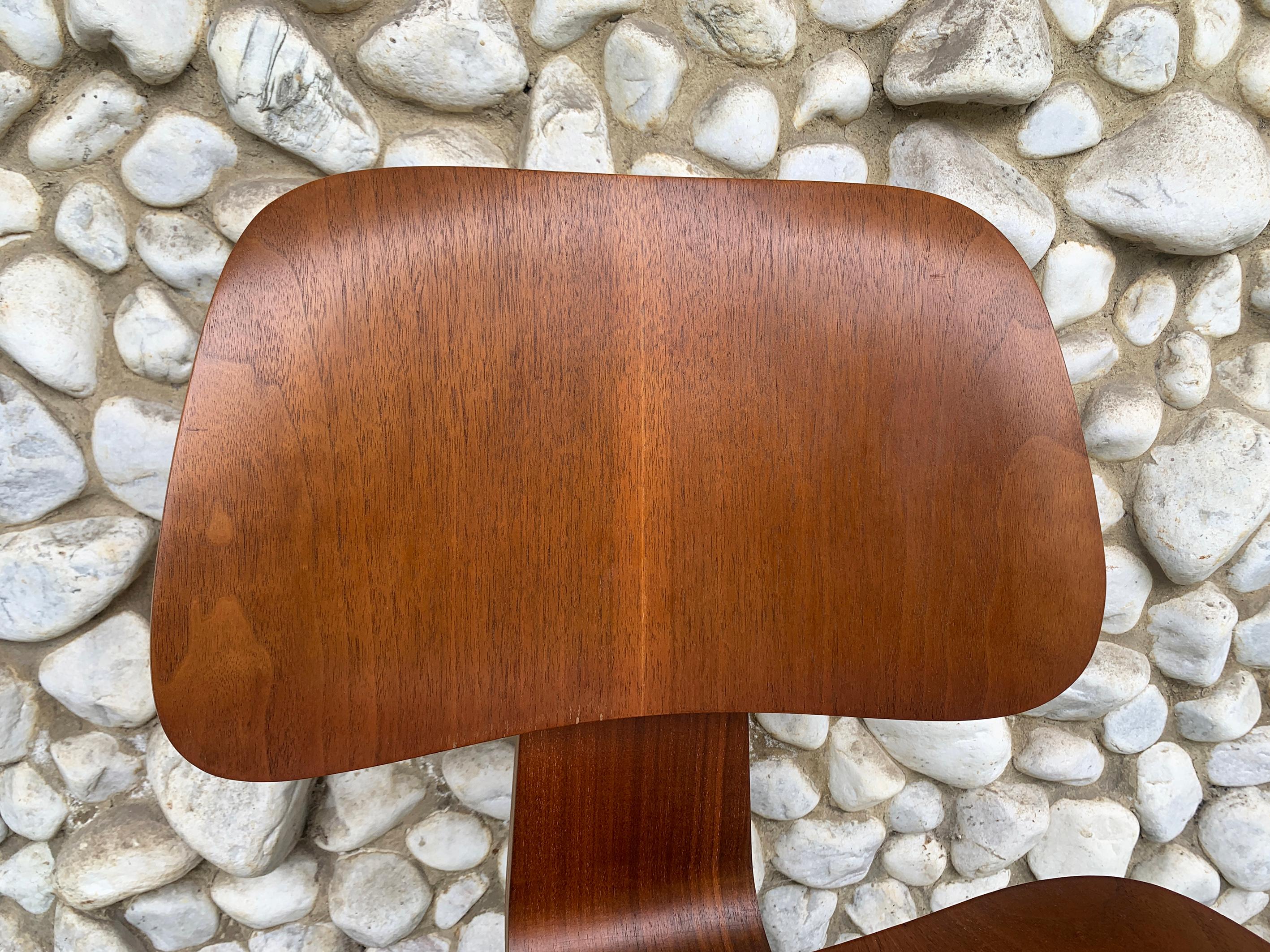 Early DCW Dining Chair in Walnut by Charles & Ray Eames, Herman Miller, 1950s 3