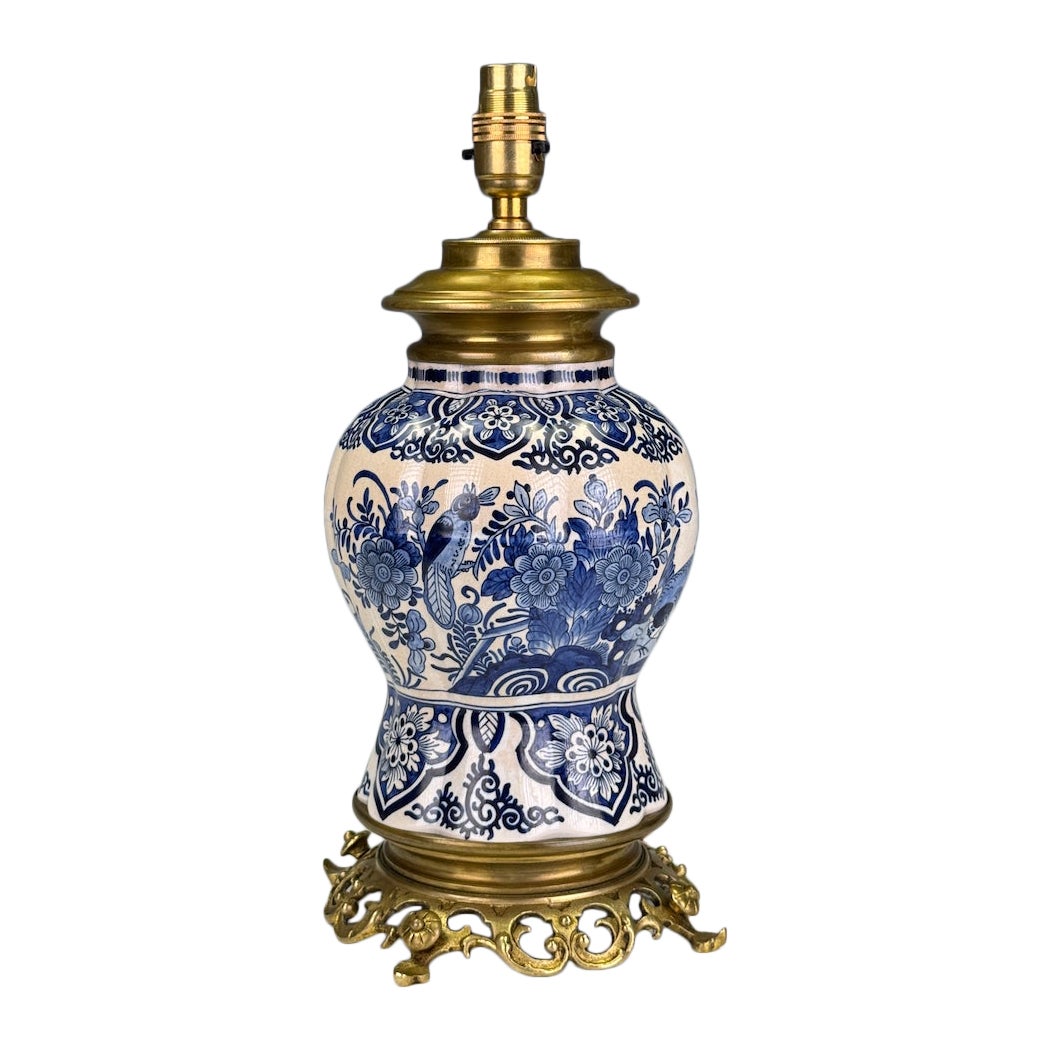 Early Delft Blue & White Lamp – A Hand-Painted Masterpiece of Dutch Craft