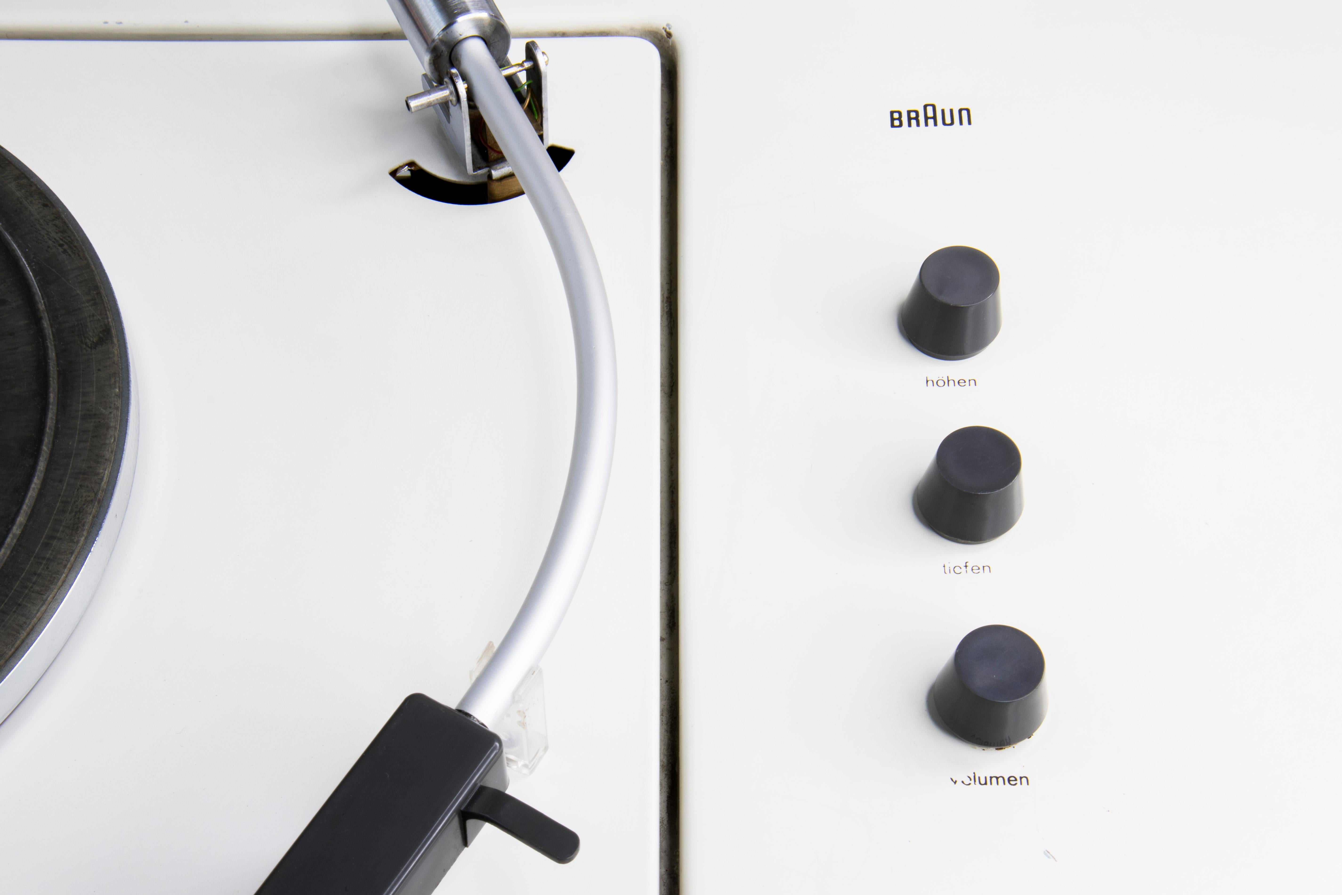Dieter Rams pour Braun SK55 Ensemble audio hi-fi tourne-disque, radio, haut-parleurs 7