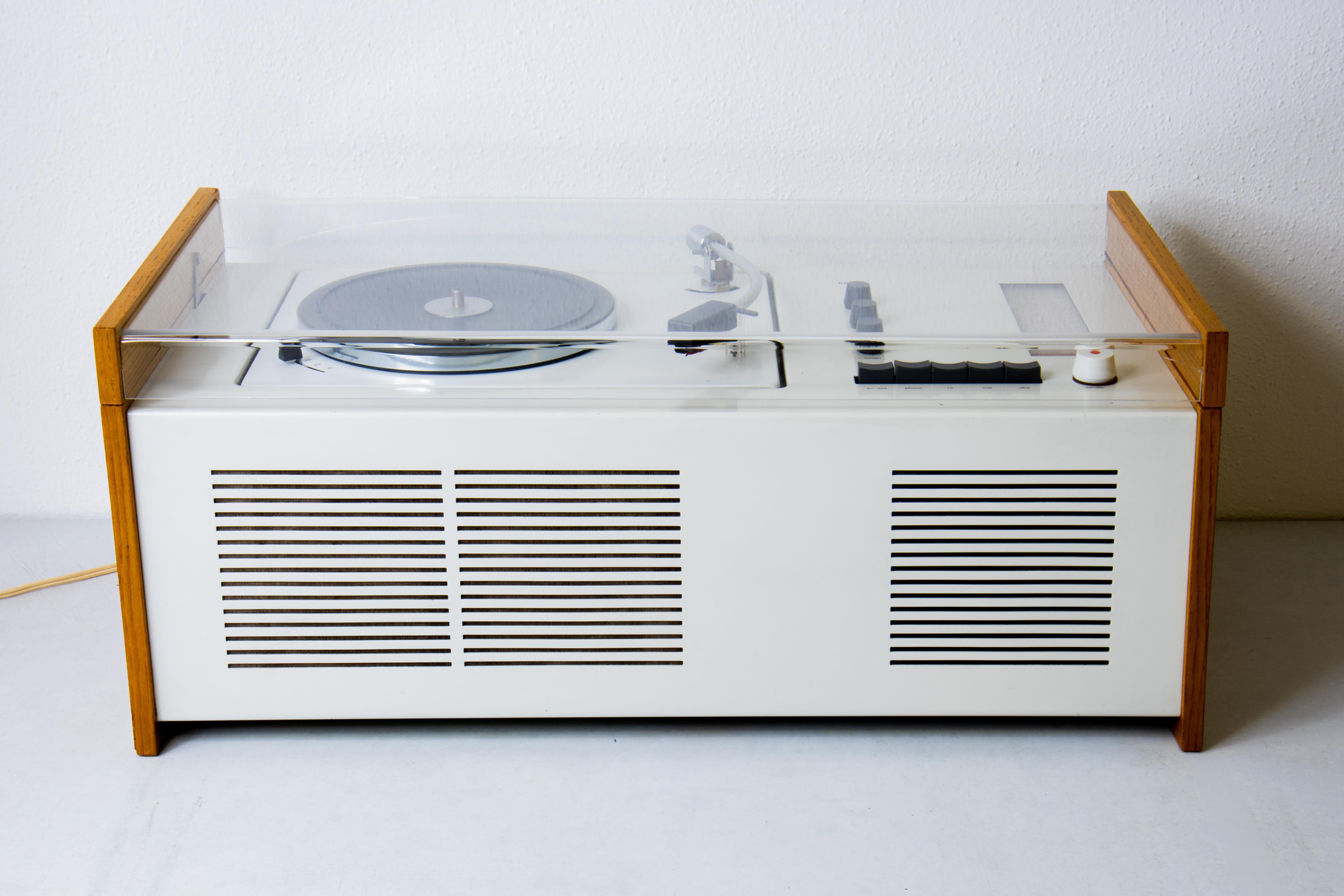 Allemand Dieter Rams pour Braun SK55 Ensemble audio hi-fi tourne-disque, radio, haut-parleurs