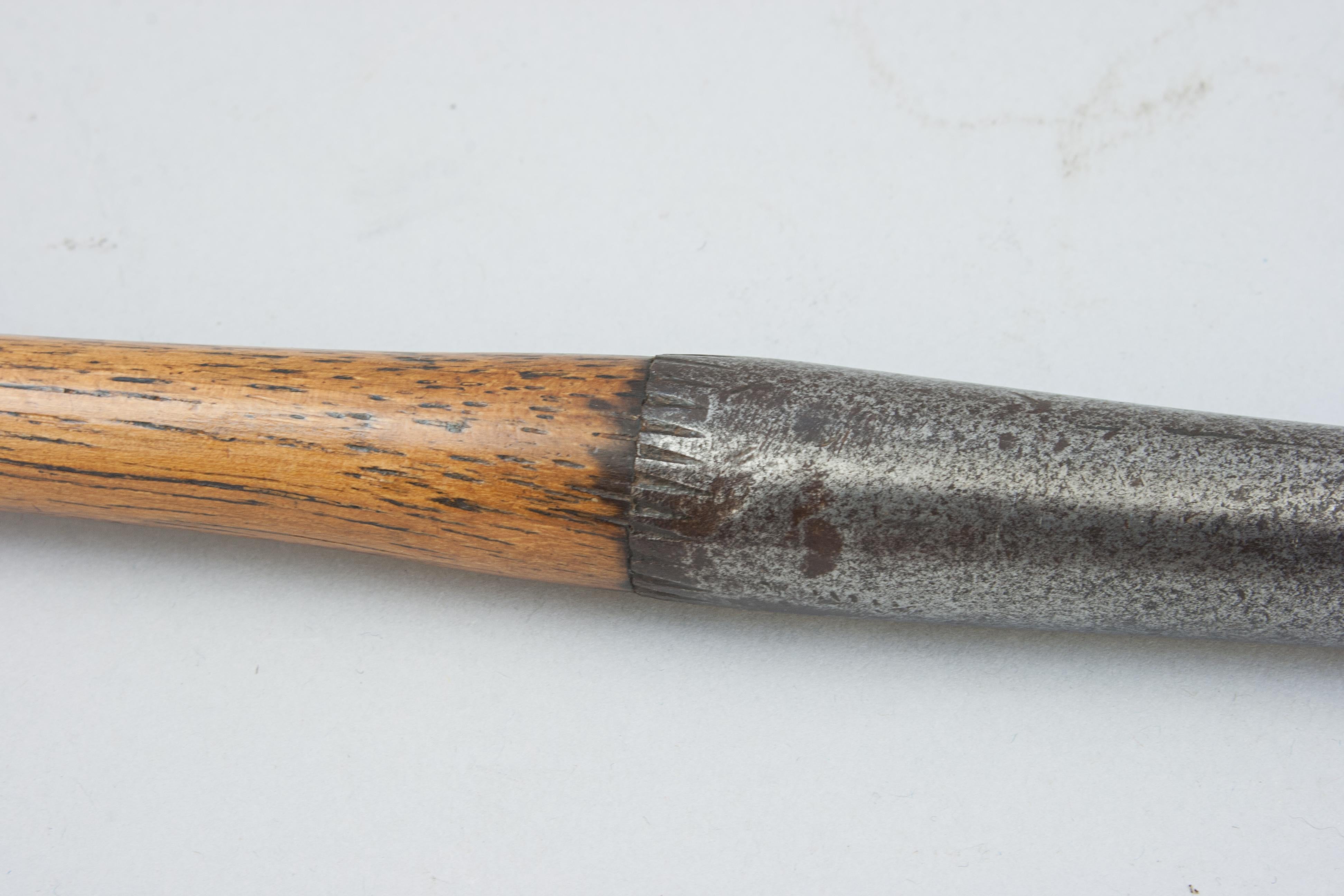Early Dish Faced Golf Club, Gray Iron For Sale 5