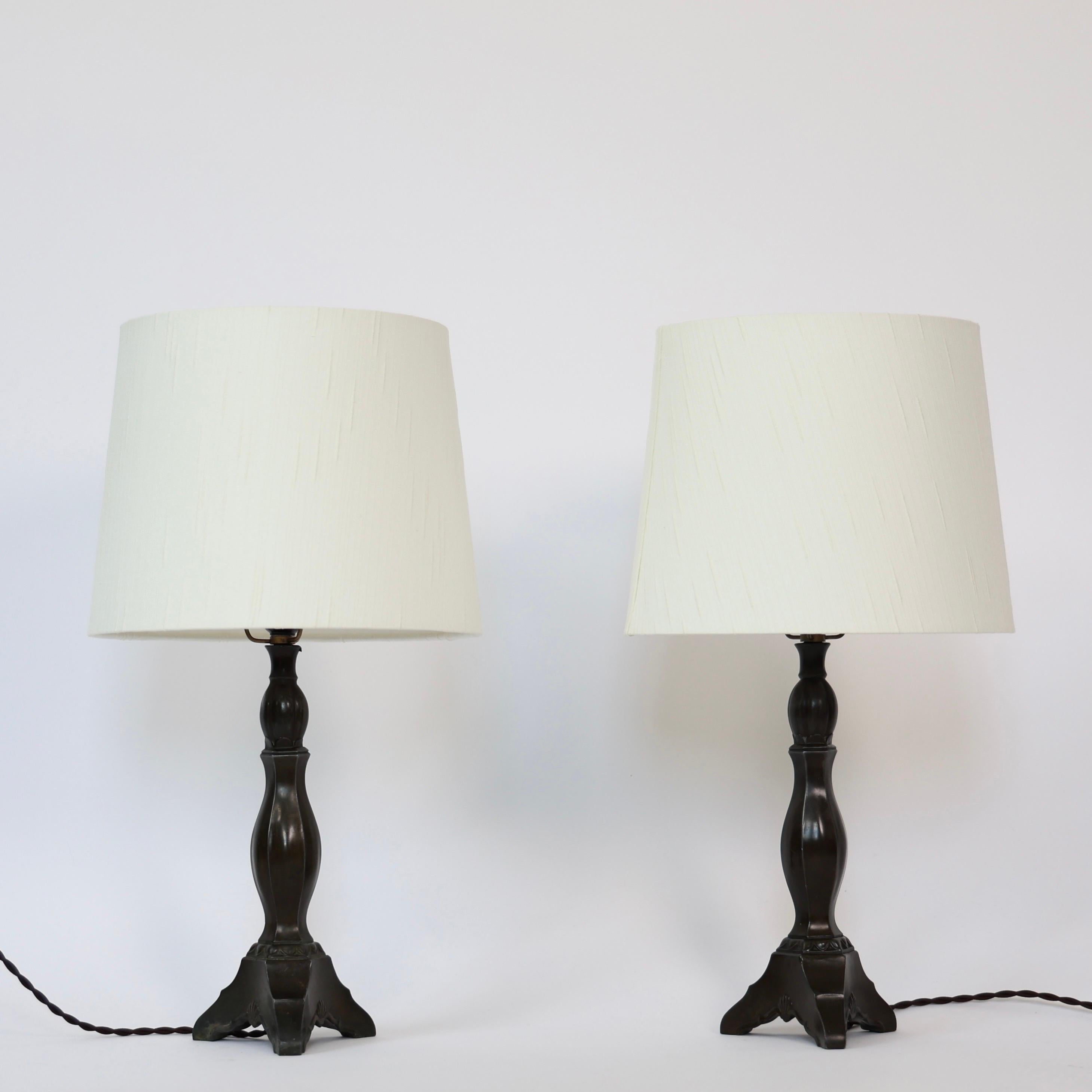Lampes de table Diskometal de Just Andersen, années 1920, Danemark en vente 3