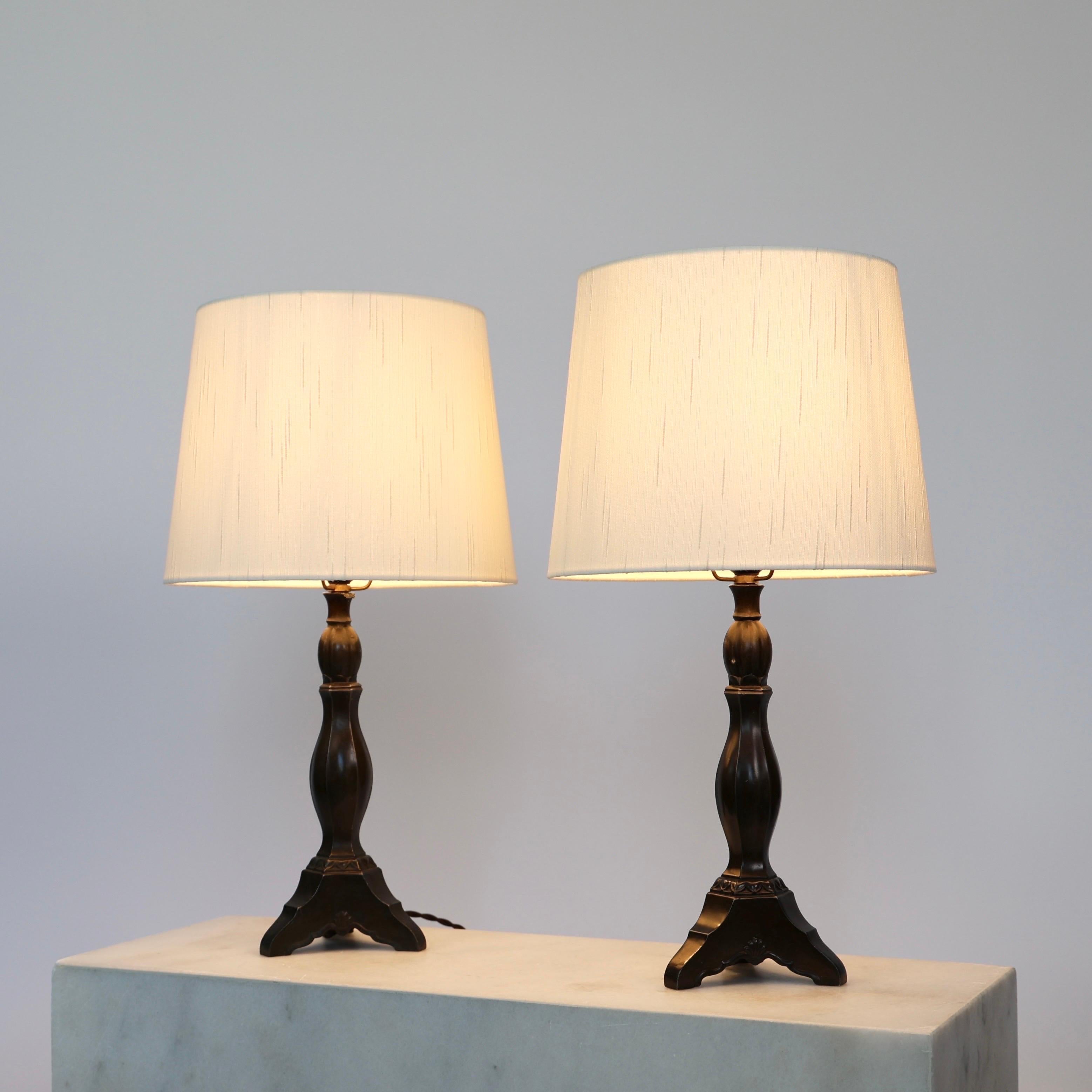 Lampes de table Diskometal de Just Andersen, années 1920, Danemark en vente 5