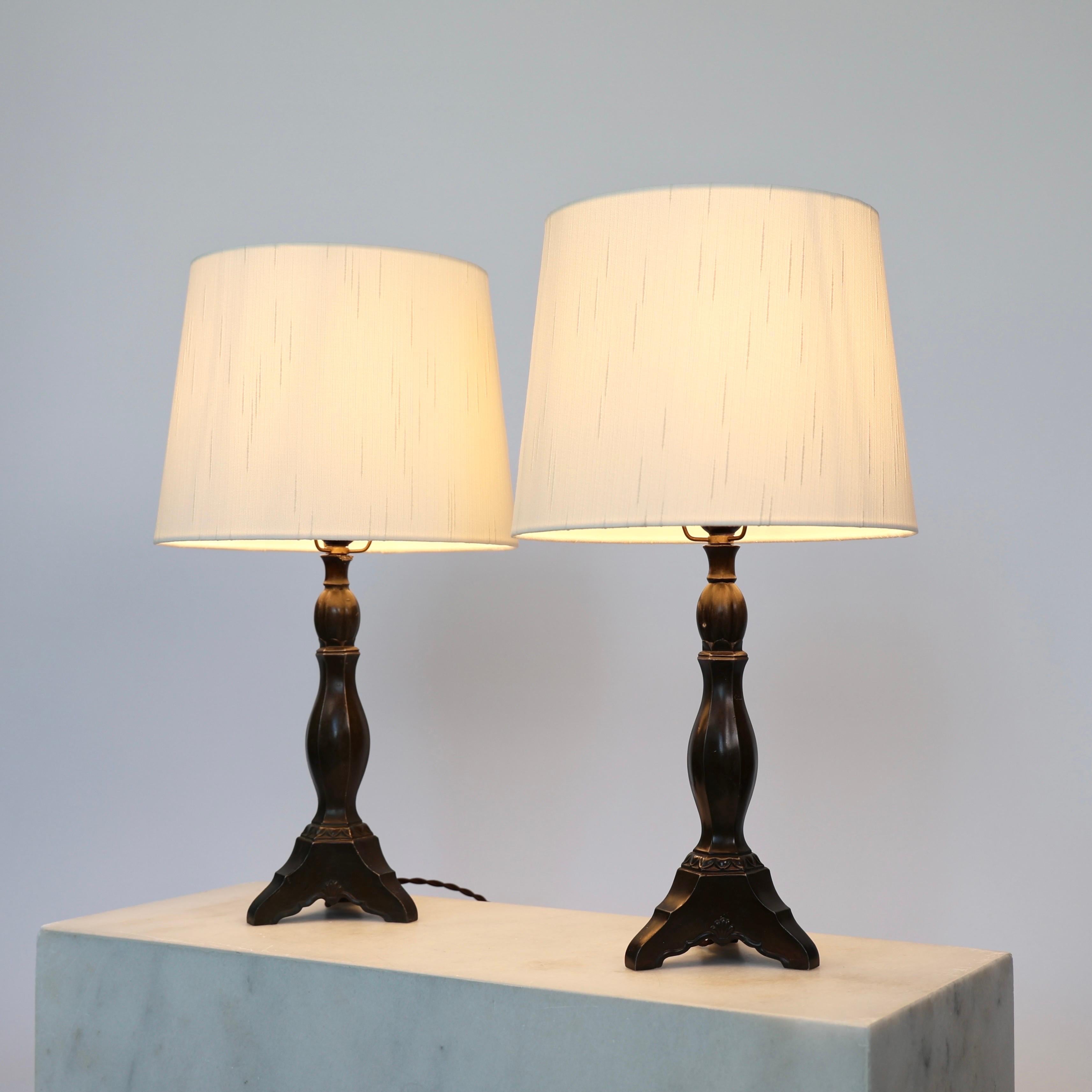 Art déco Lampes de table Diskometal de Just Andersen, années 1920, Danemark en vente